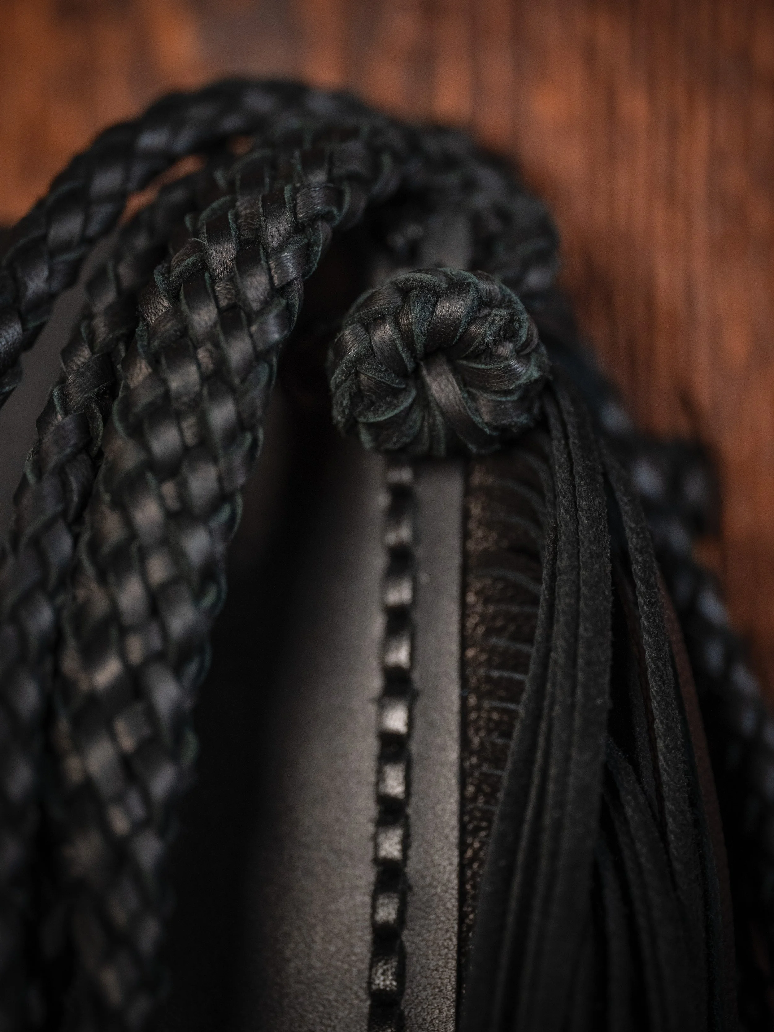 Excalibar Bag handle Knot.jpg