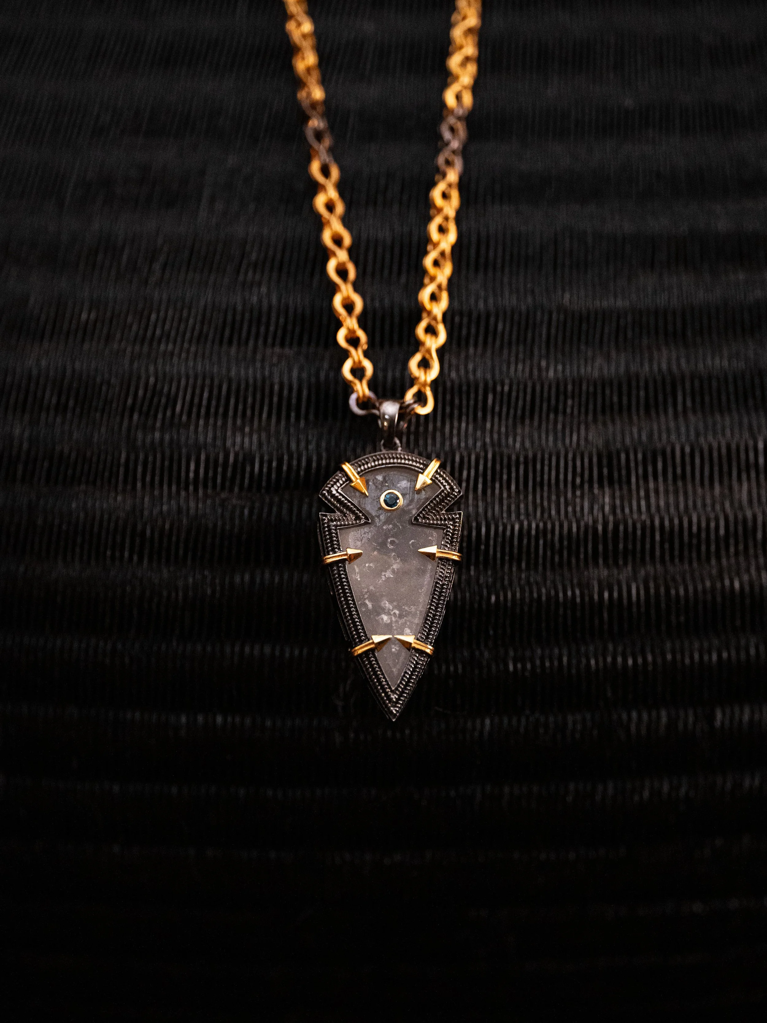 Fortis Small Clear quartz Sapphire.jpg