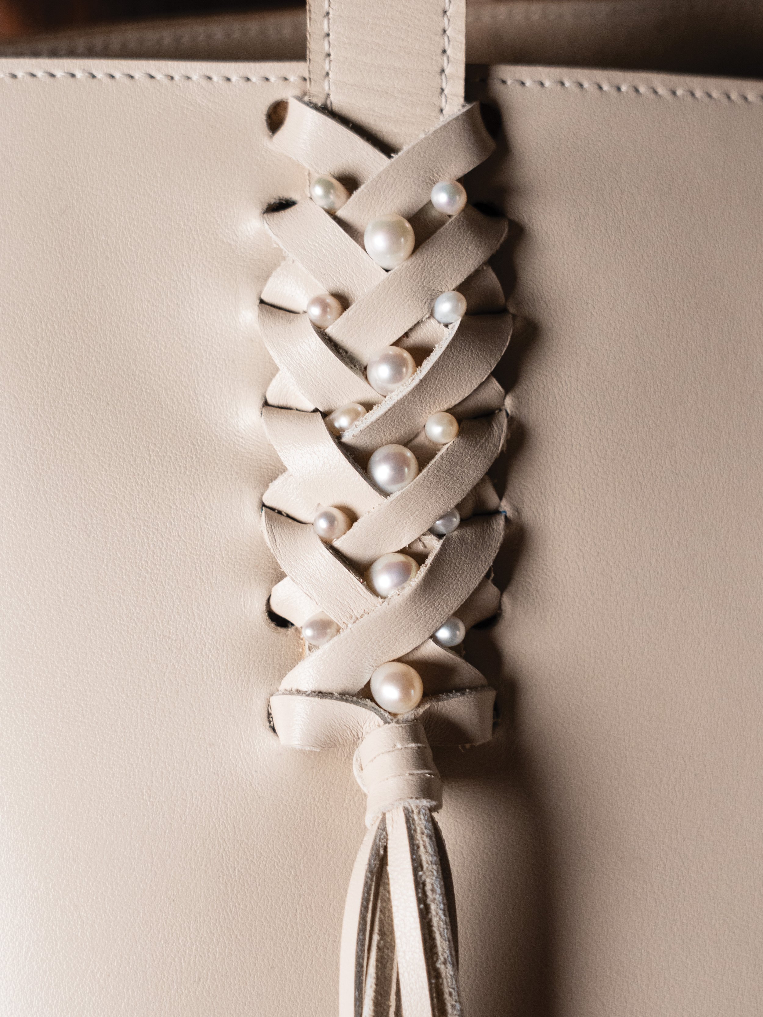 White Tote Detail 2.jpg