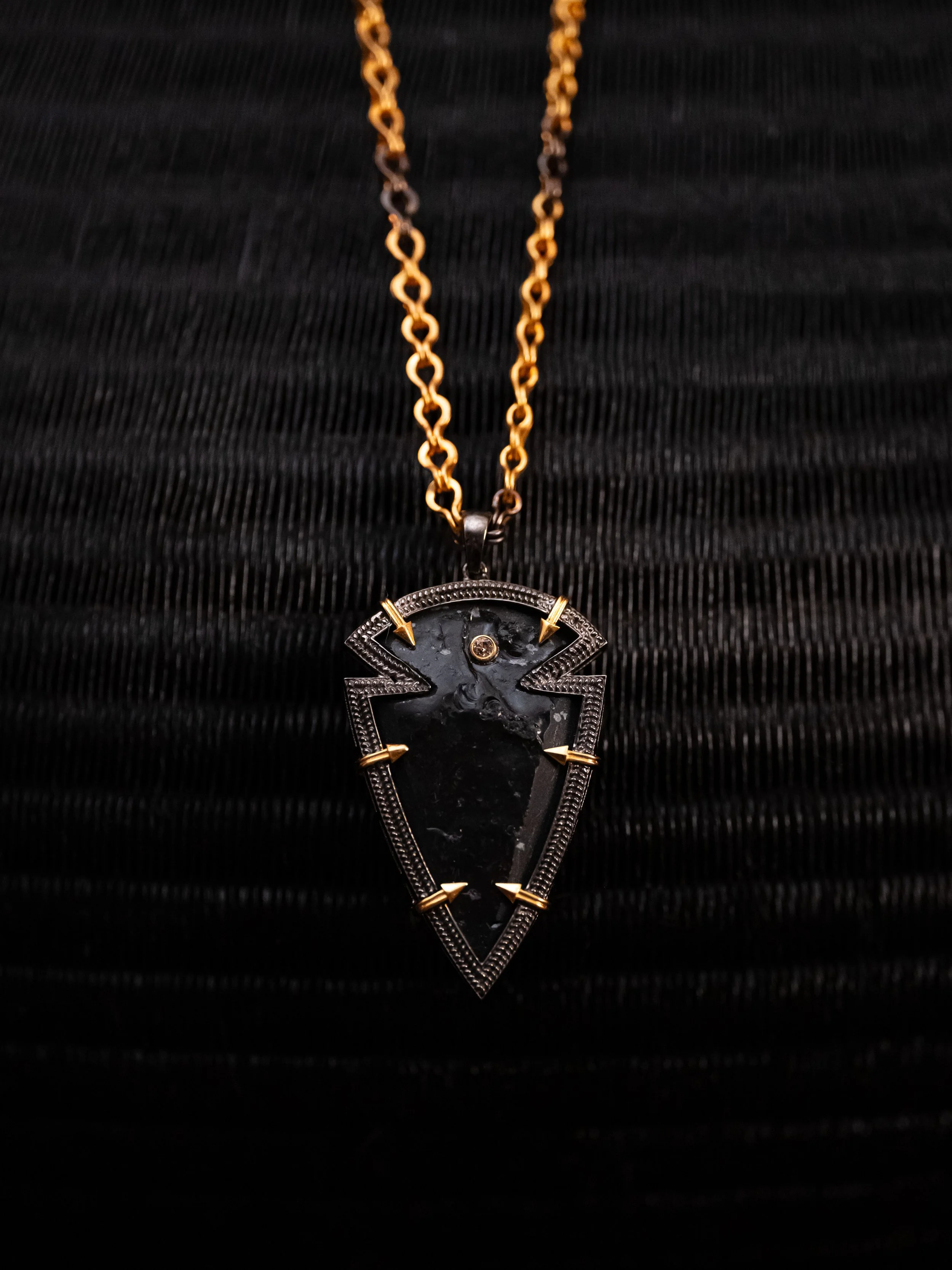 Fortis Large Obsidian Champagne.jpg