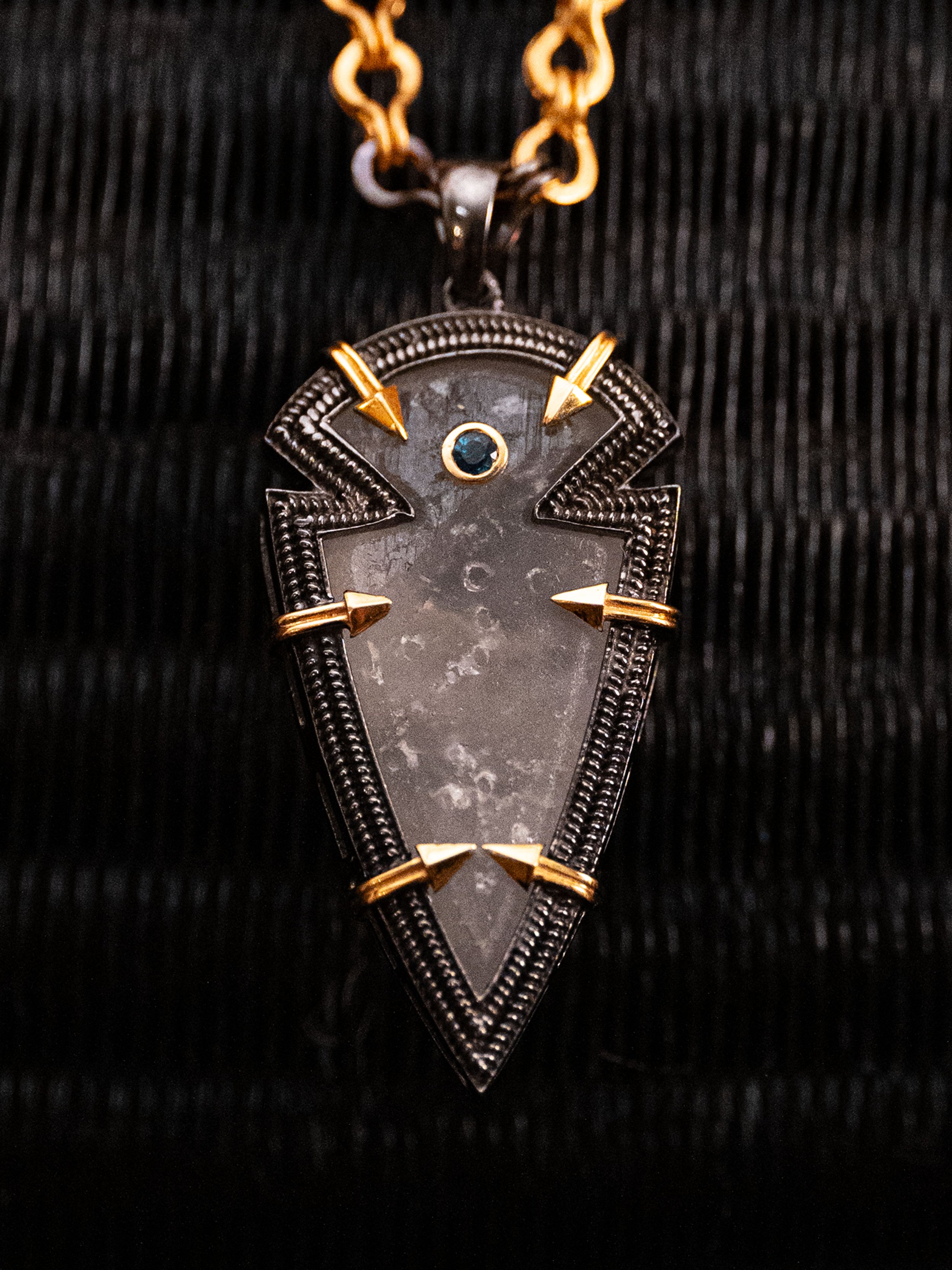 Fortis Small Zoom Clear Quartz Blue Sapphire.jpg