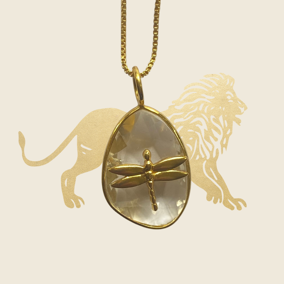 DRAGONFLY ON LEMON QUARTZ