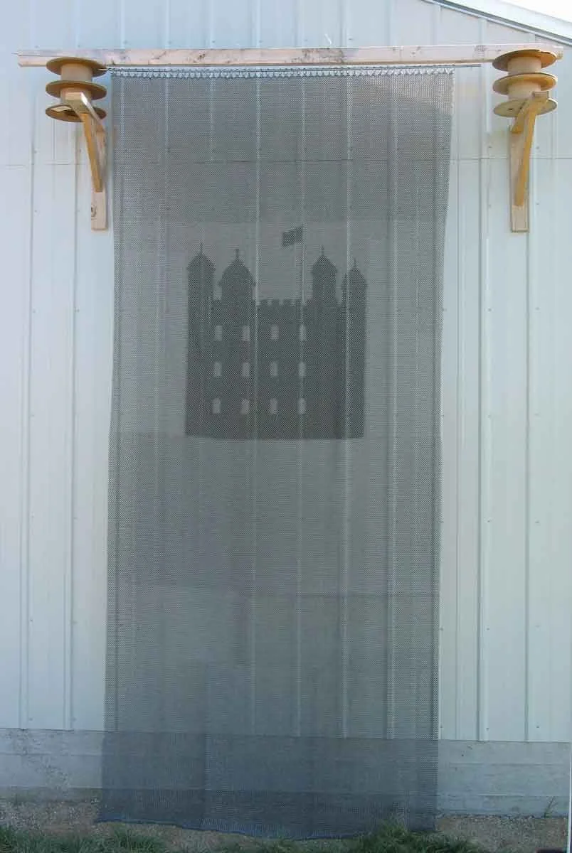 The Tower of London - Inlayed Chainmail Banners