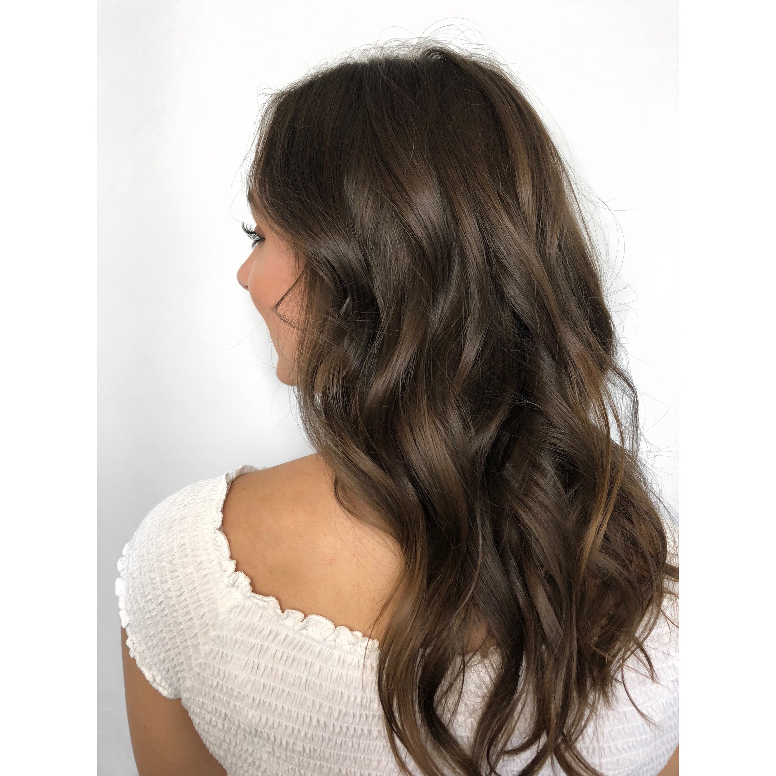 Facetune_19-10-2018-16-33-40.jpeg