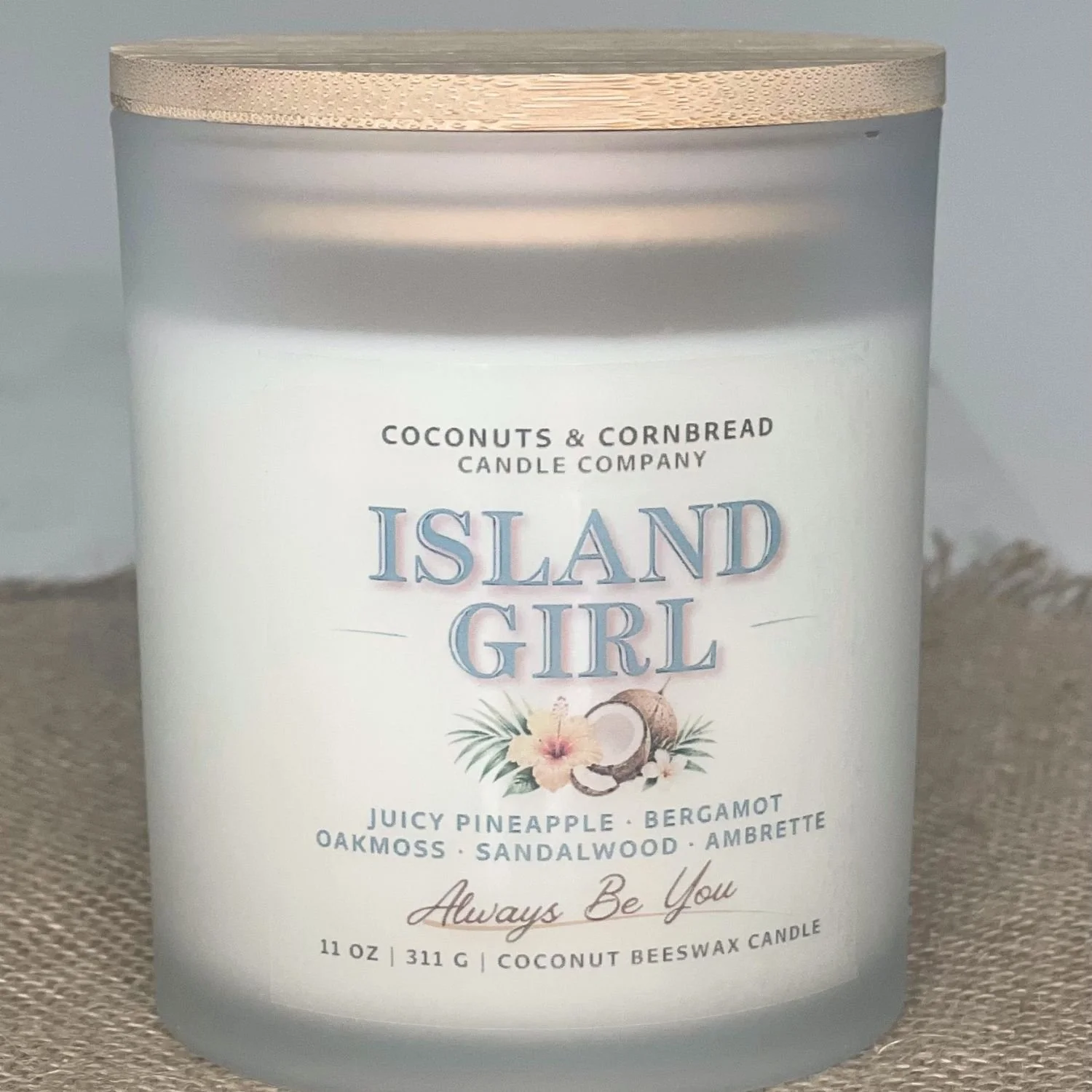 island-girl-candle-pineapple-and-cedarwood.jpg