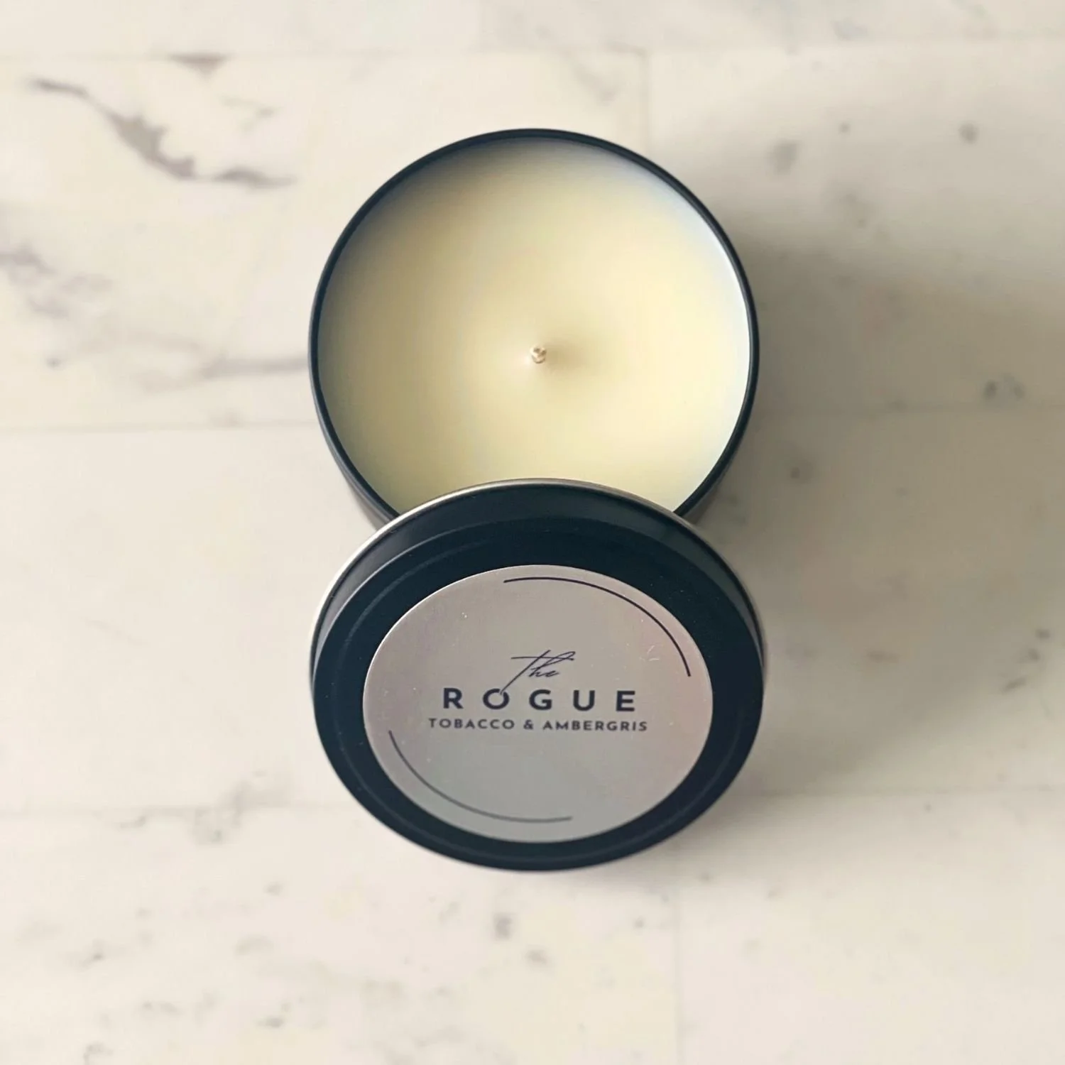 The Rogue - Tobacco & Ambergris Candle