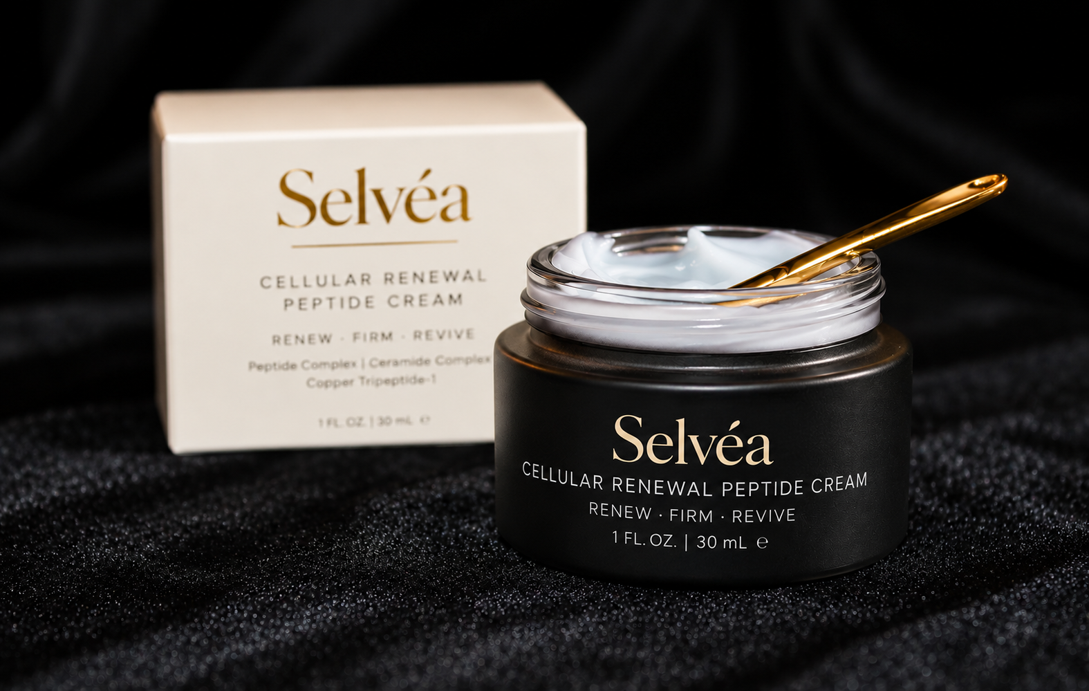 Selvéa Luxury Peptide Cream Still Life.png
