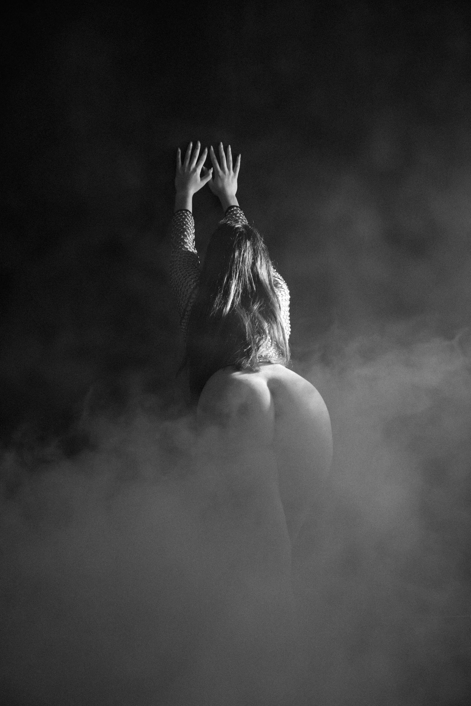 Nude black & white portretas