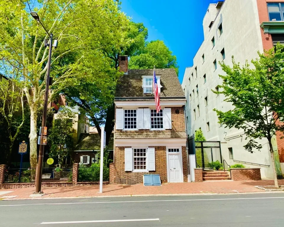 Betsy Ross House Hand Processing Event 