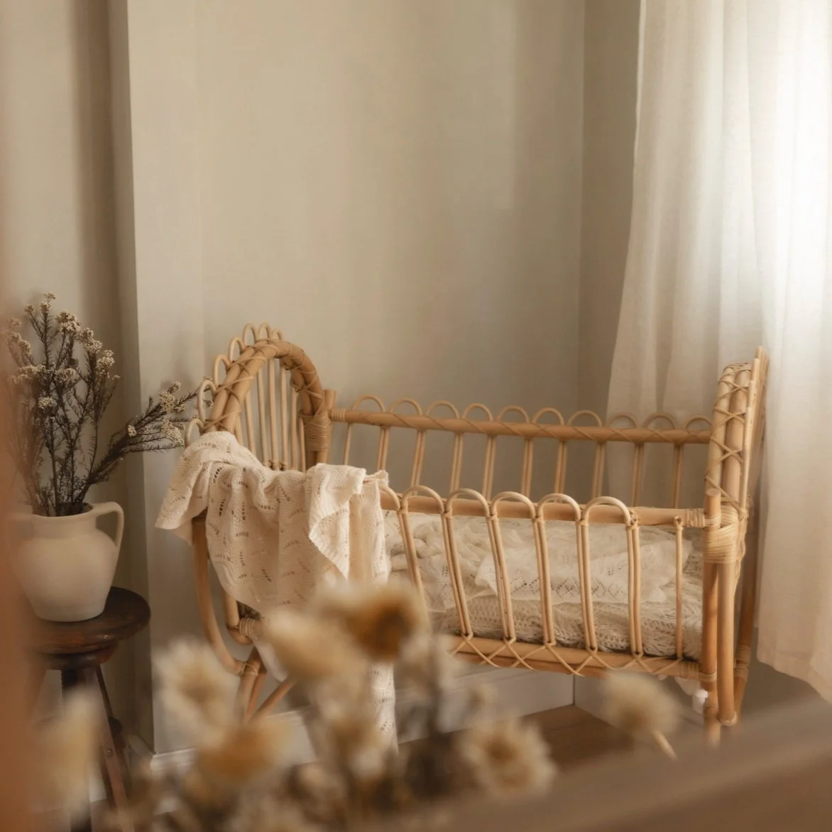 A little something i've been working on... 🤍

little river studio is almost ready! 

Here's to new beginnings ✨