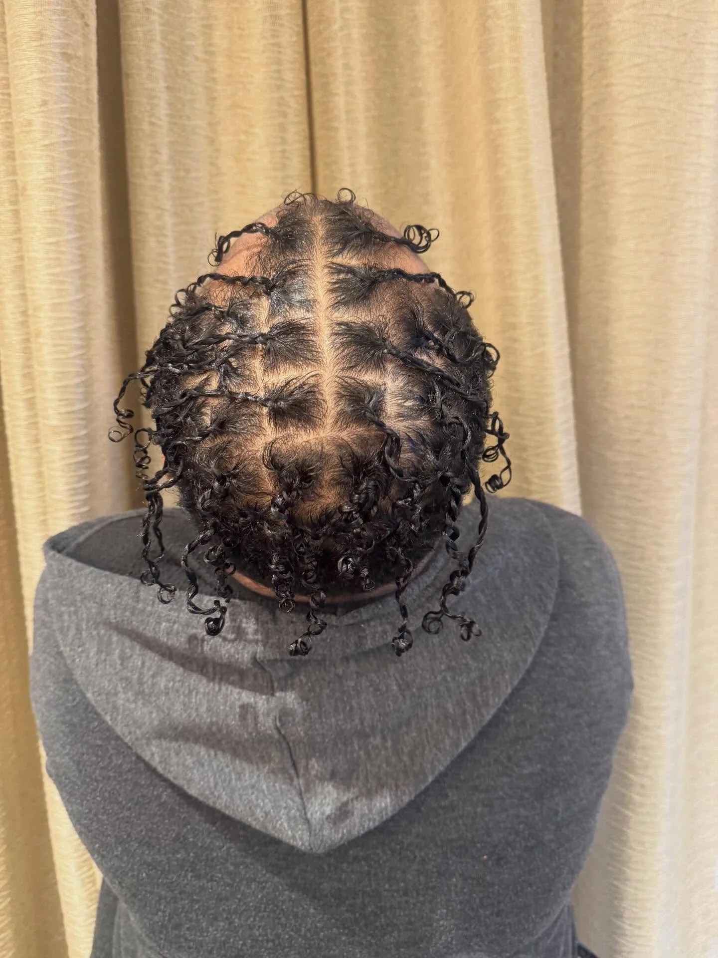 Twists done in this amazing room with the best view of Oakland I&rsquo;ve ever seen. Twists done on Type 4a hair done in 45min