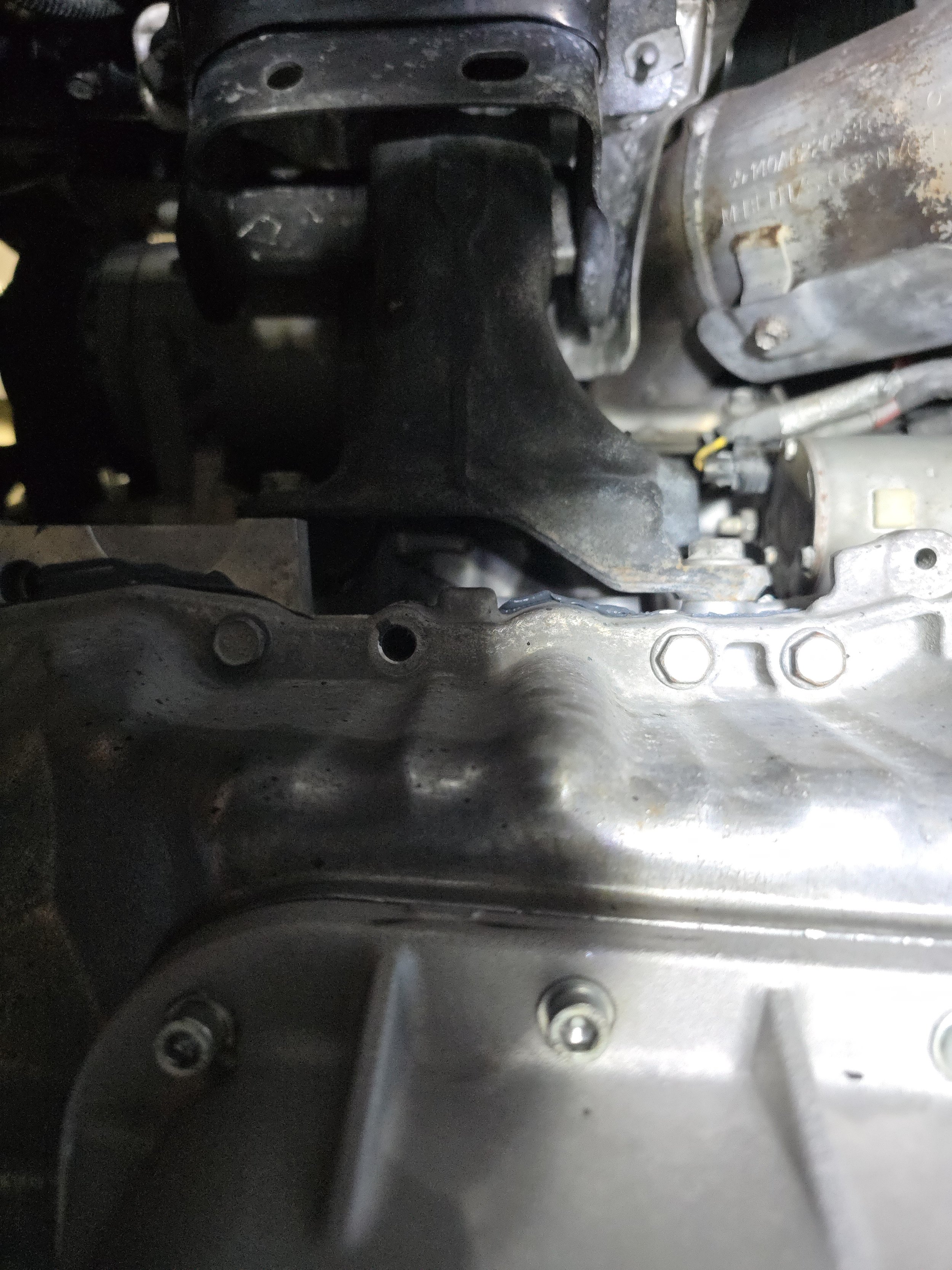 upper_oilpan_borkenpolt_2.jpg