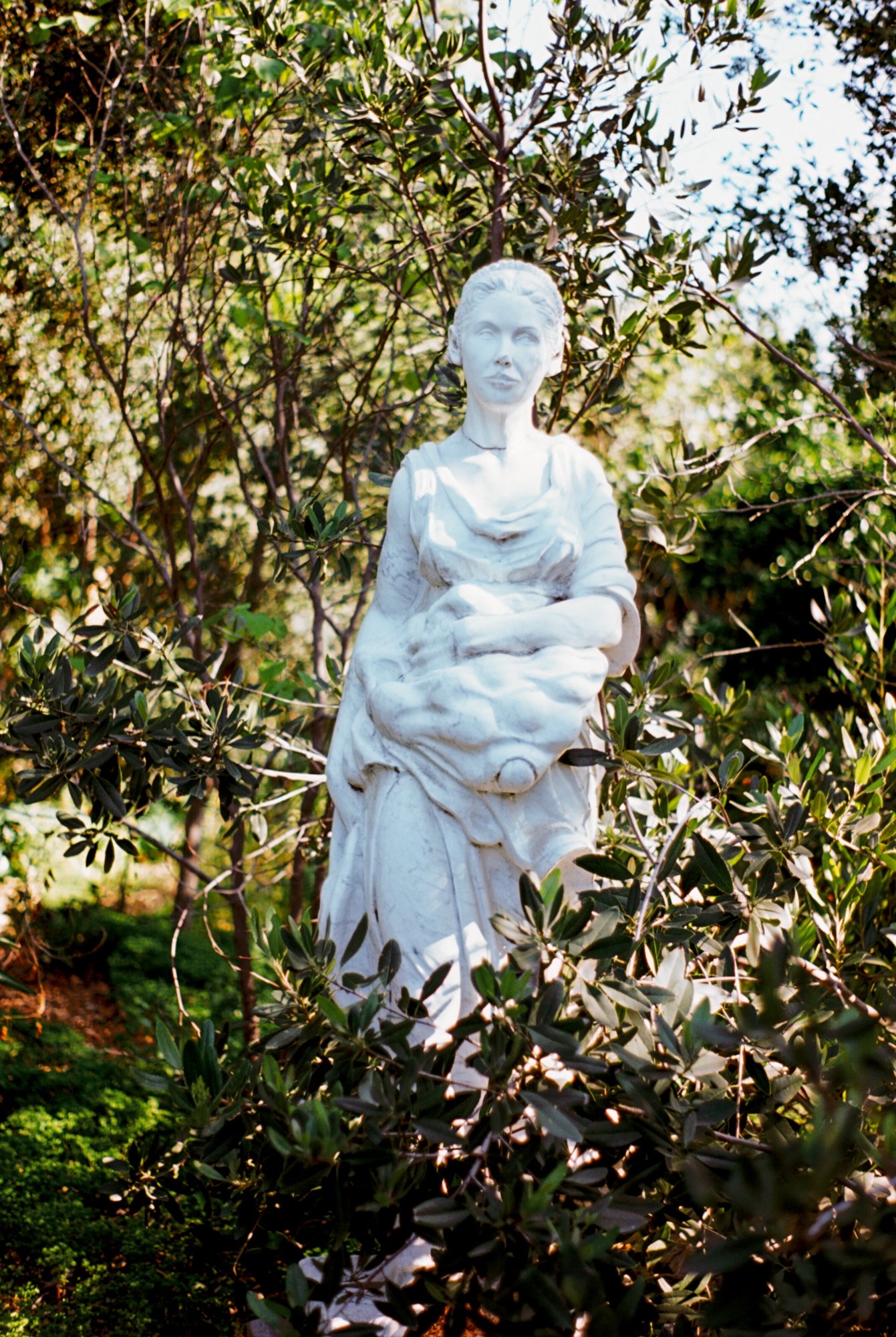 pomona farm statue.jpeg