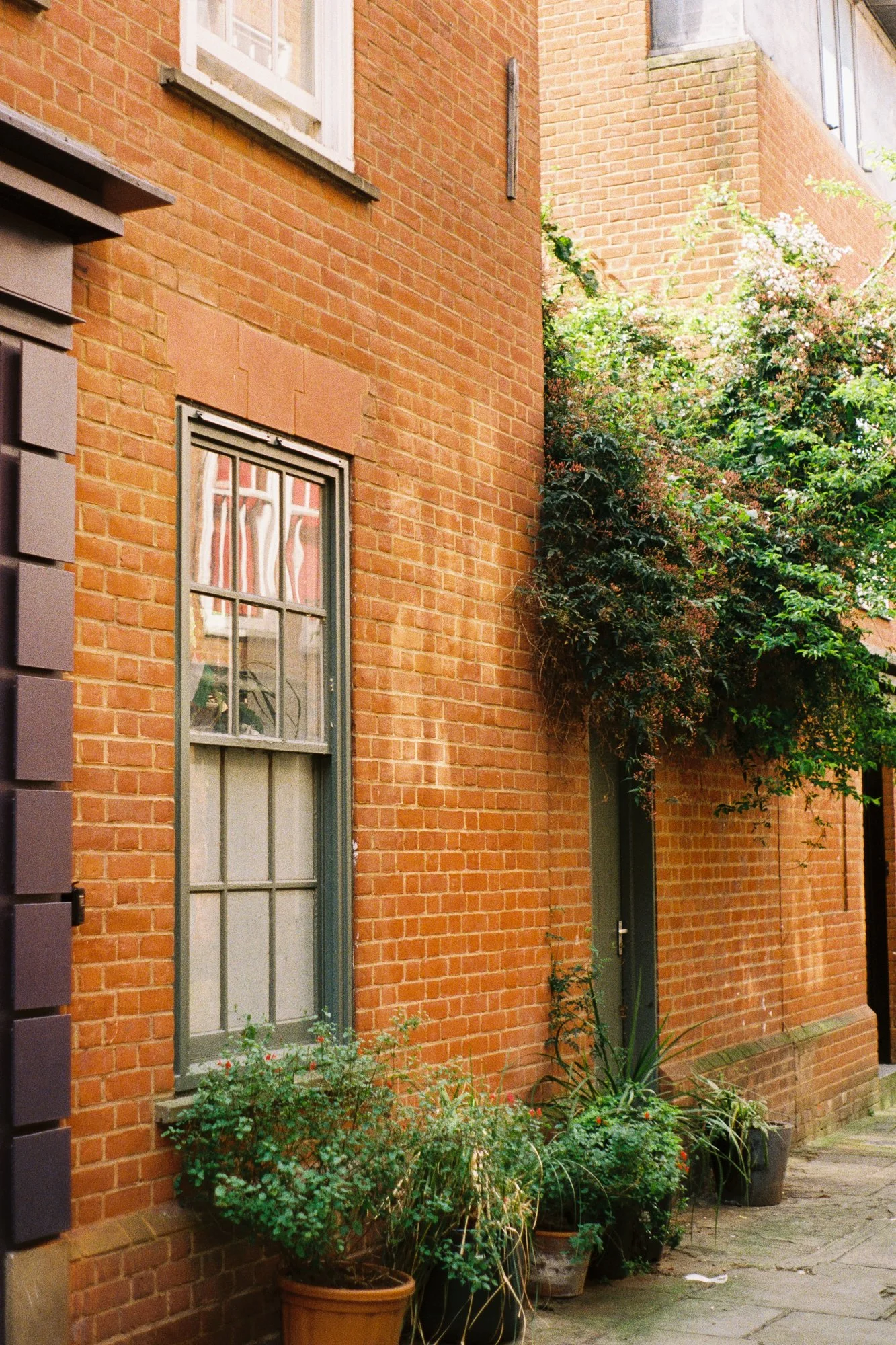 london brownstone.jpg