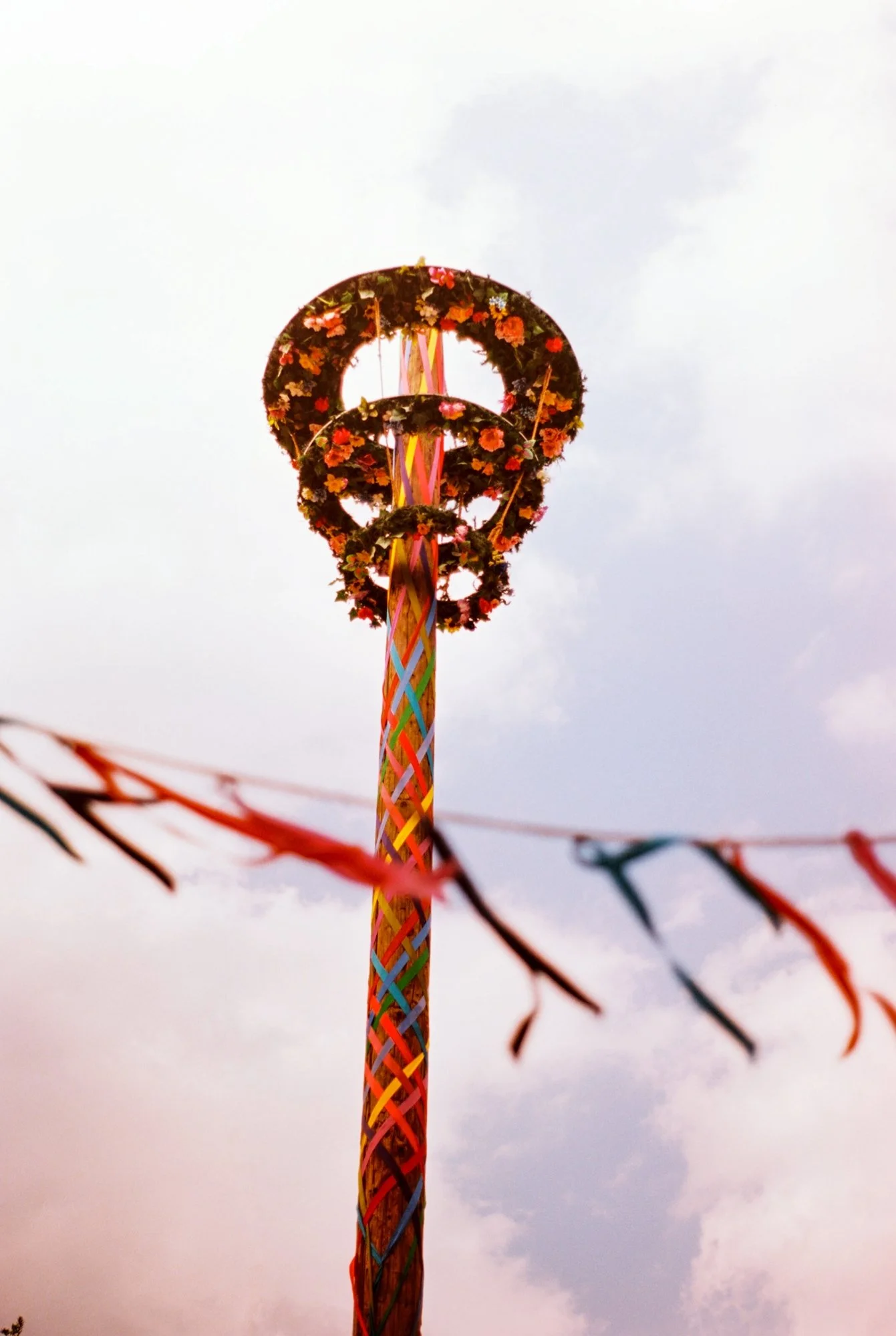 renfaire maypole.jpeg