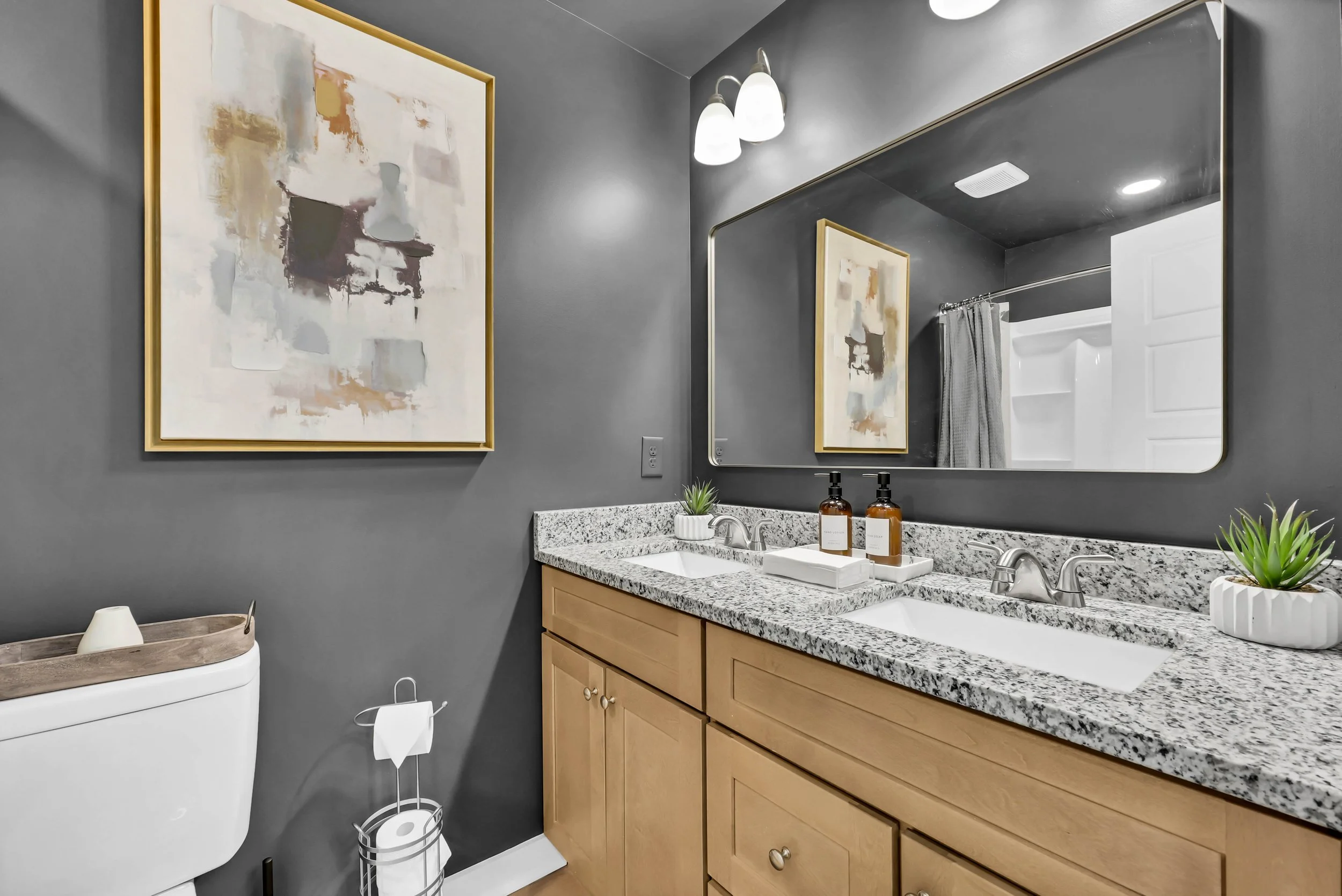 housing fully stocked home for insurance stays vacation rental Clarksville TN family rental near Fort Campbell home rental near Austin Peay extended stay friendly turnkey housing Clarksville military and corporate friendly rental Clarksville