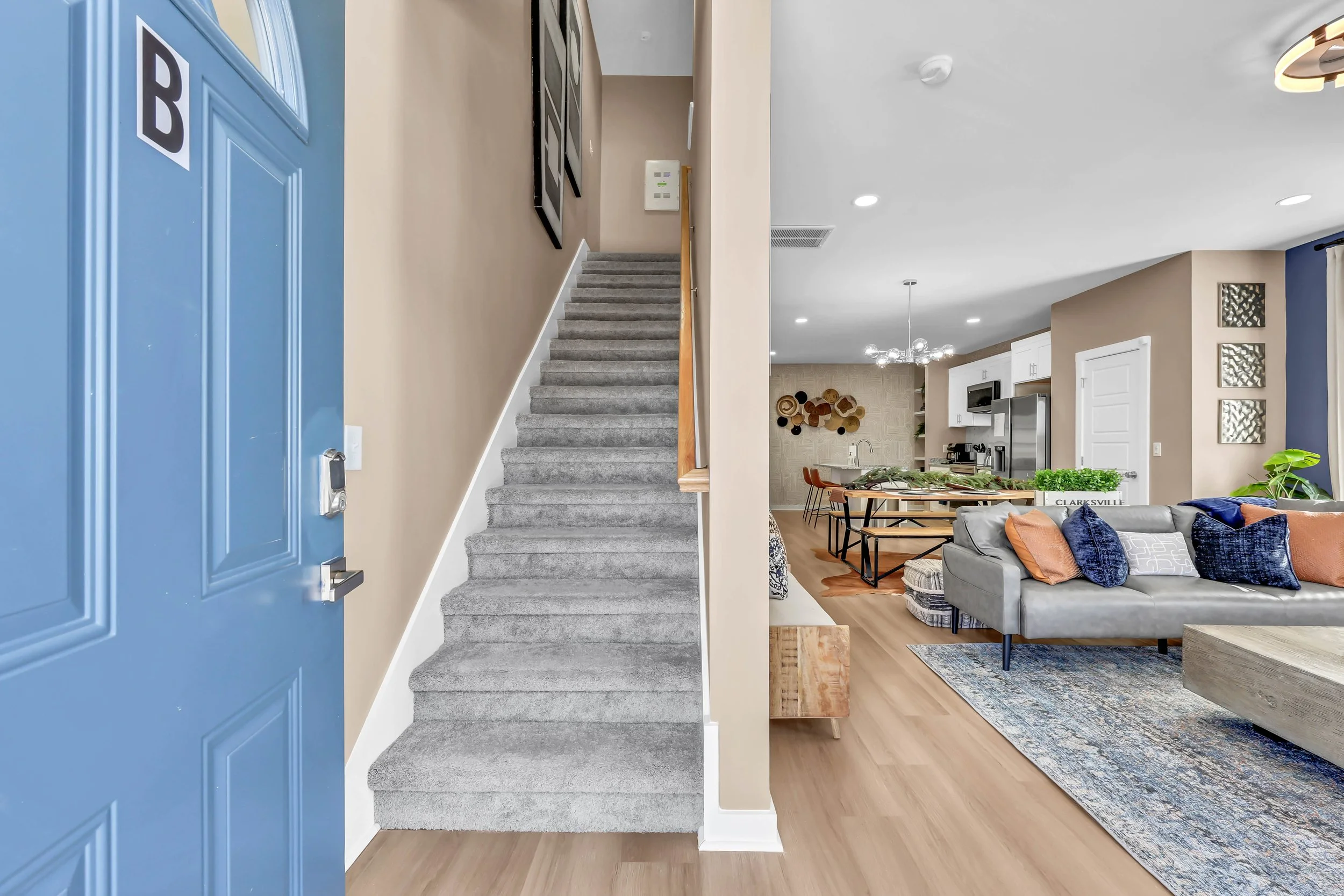 Clarksville furnished rental near Tennova Healthcare temporary housing near Tennova short term rental near Clarksville hospital thirty day furnished rental Clarksville monthly furnished housing