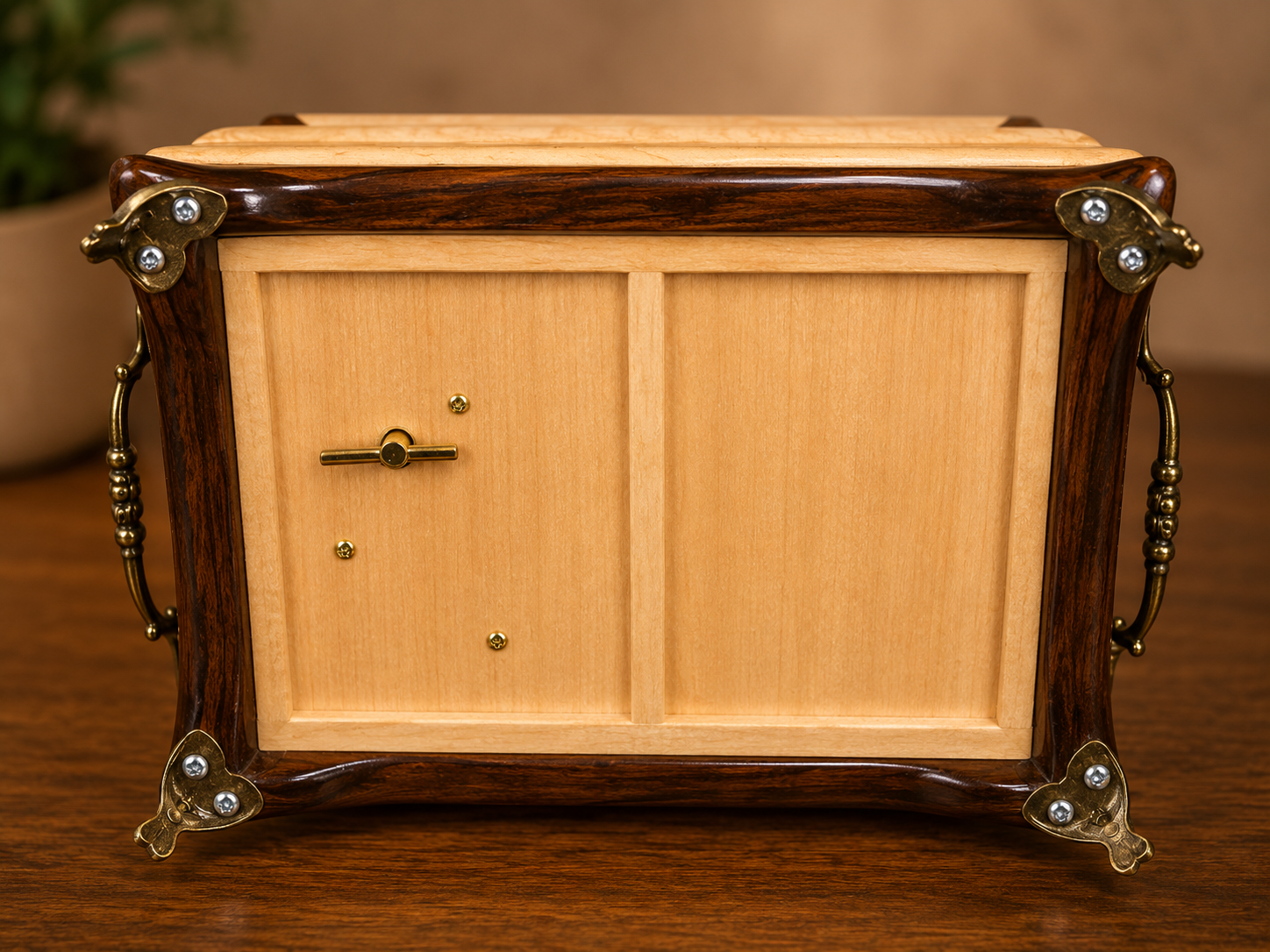 Jewelry Music Box bottom view.png