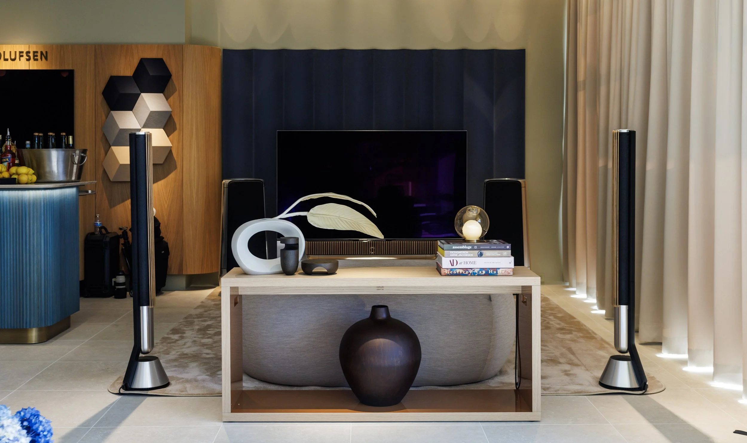 9048-bangolufsen-260910.jpg