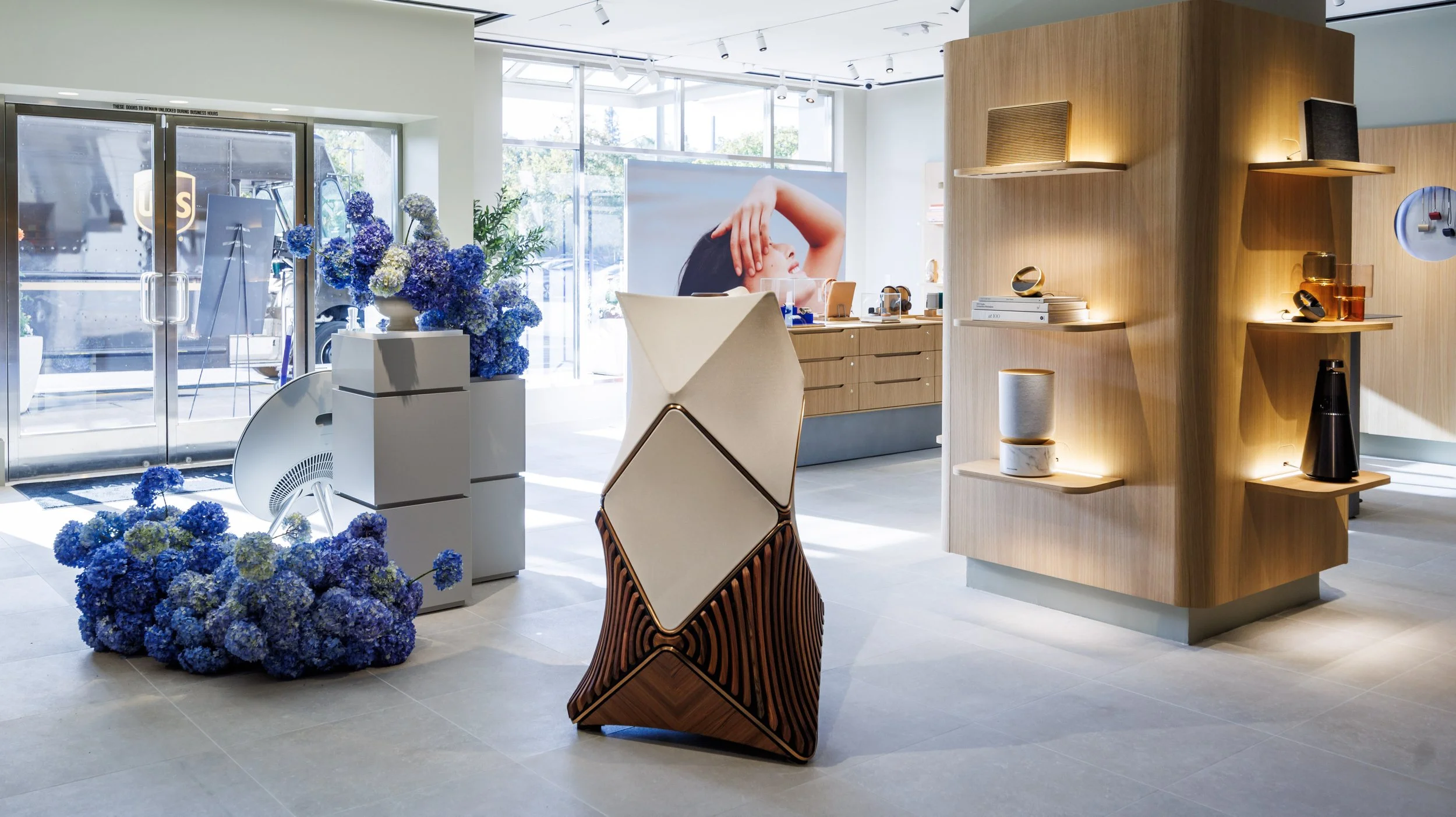 9167-bangolufsen-260910.jpg