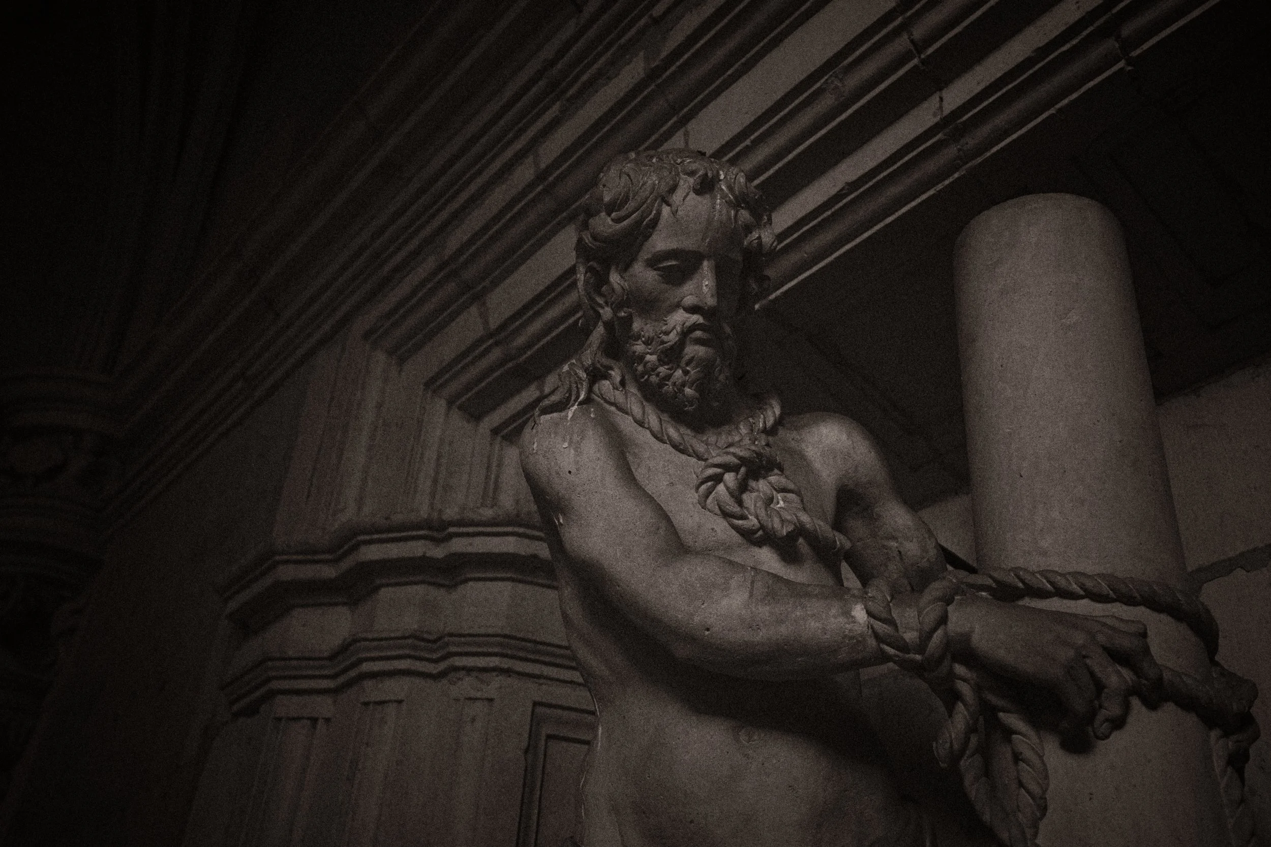 Statue during Camino.jpg