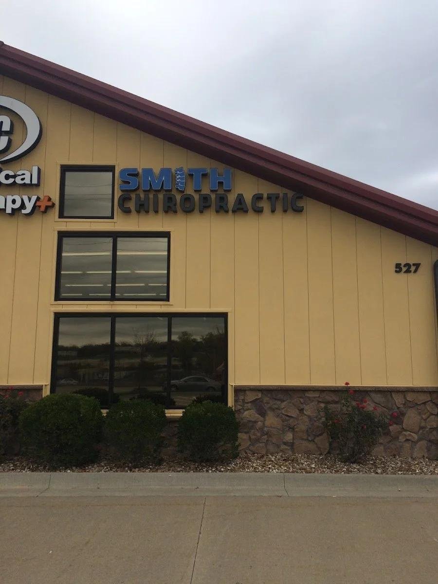 Smith Elite Family Chiropractic building exterior and signage in Liberty MO