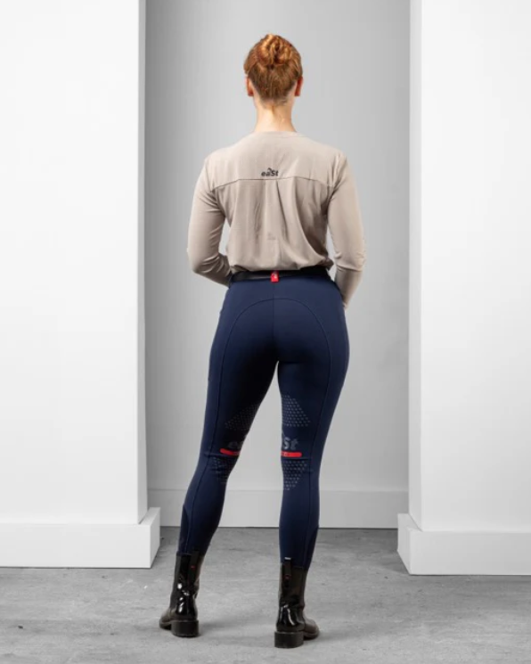 R2 Jumping Breech Women 1.PNG