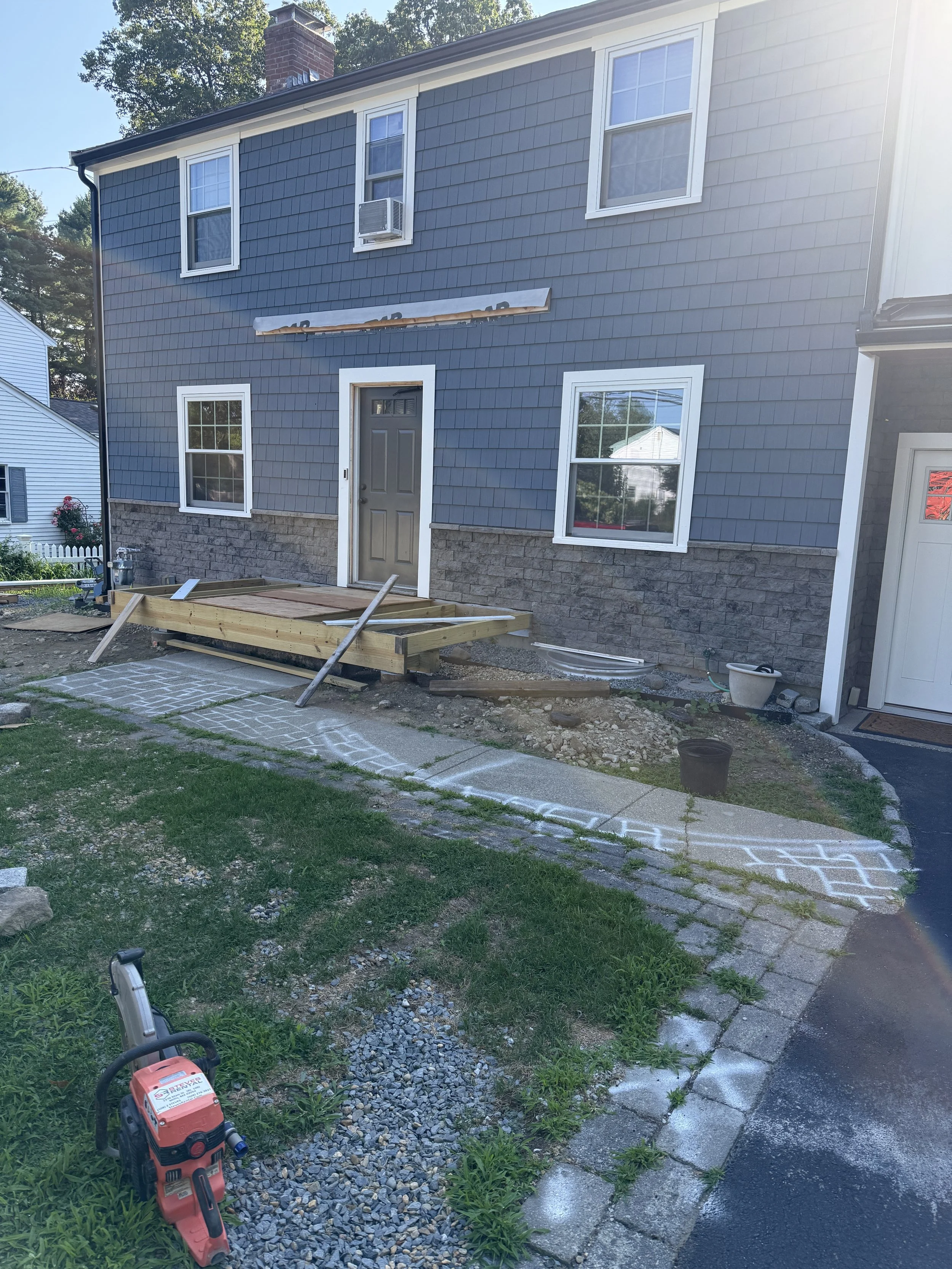 Demo Concrete Walkway