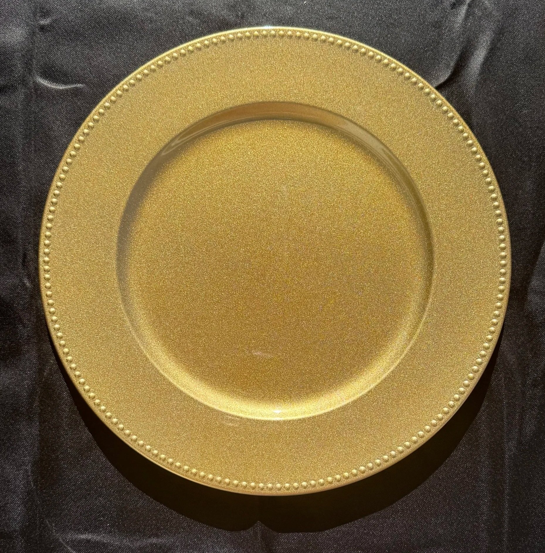 Shimmer Gold Chargers
Pickup or Delivery — $1 each

(delivery fee based on mileage)