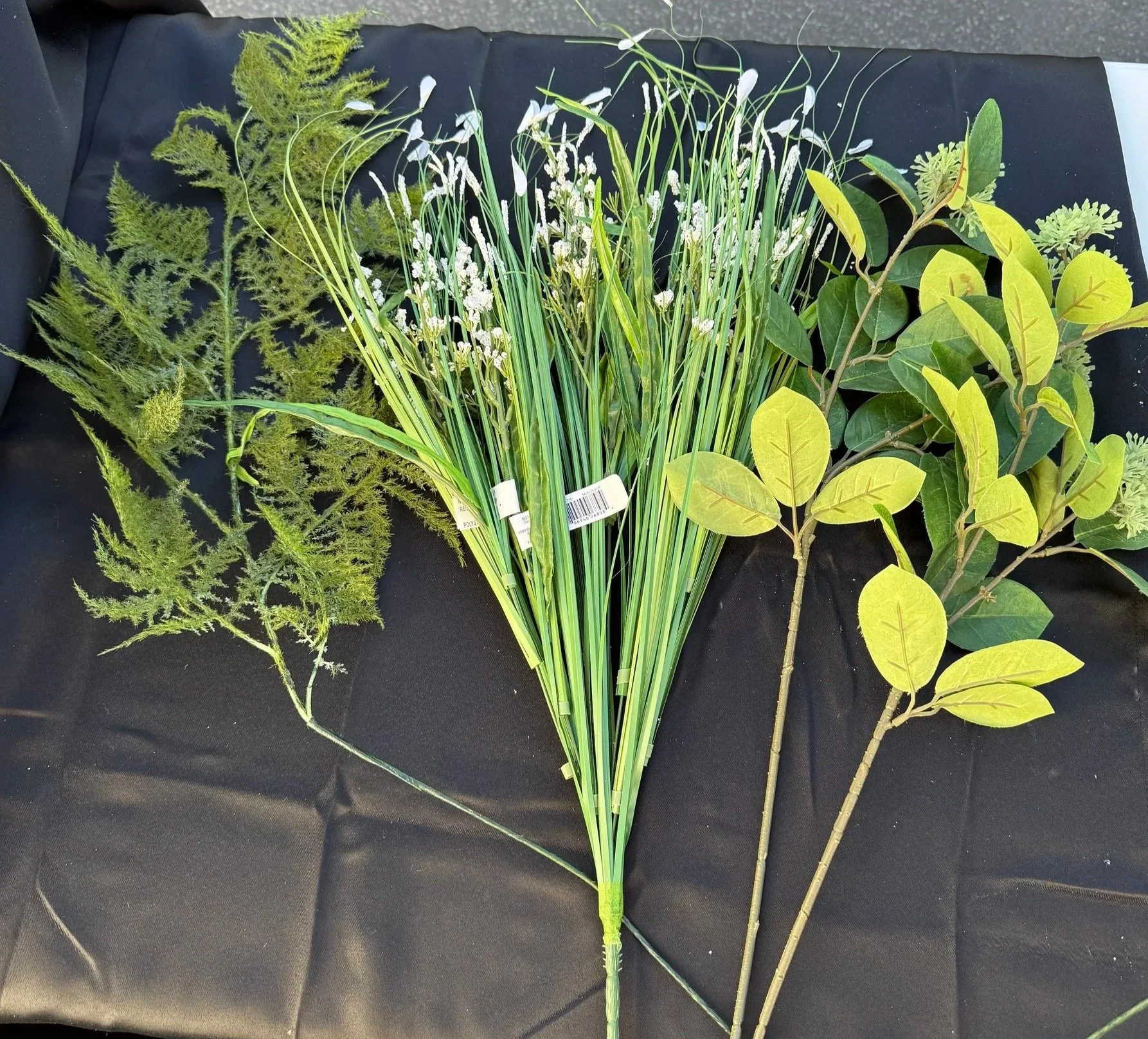 Faux Greenery
Pickup or Delivery — starting at $0.25 each

(pricing varies depending on stem type, arrangement style, and quantity)
(delivery fee based on mileage)