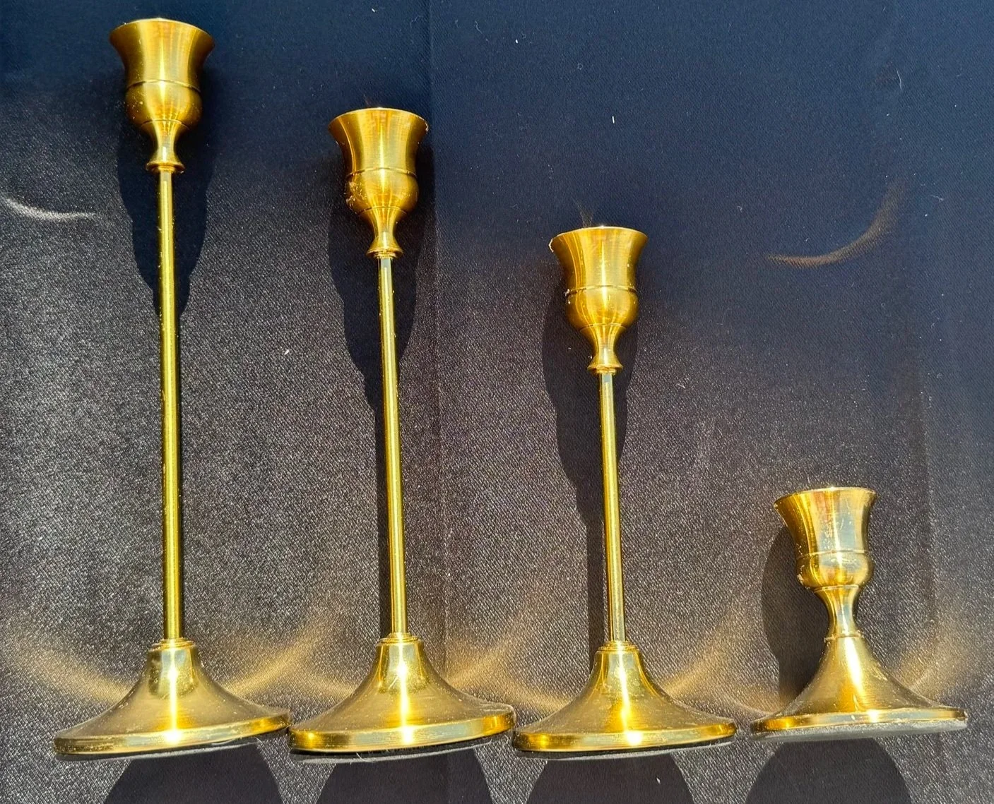 Gold Candlestick Holders
Pickup or Delivery — $4 per set (holders w/ candlesticks)

(delivery fee based on mileage)