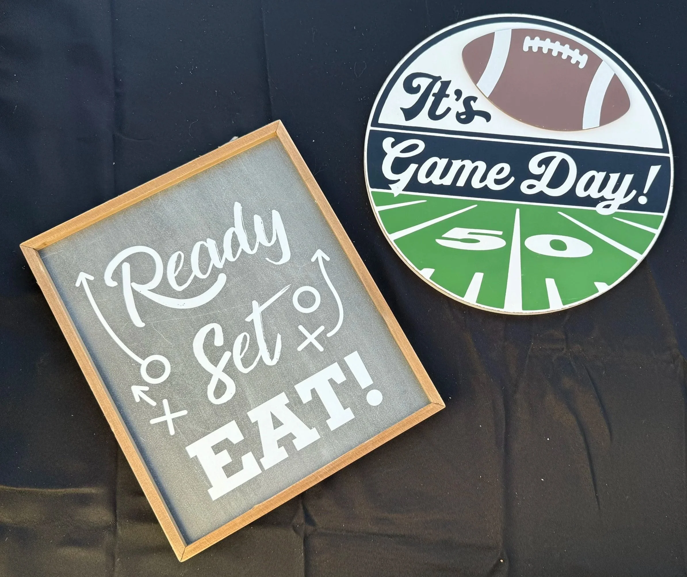 Football Décor Signs
Pickup or Delivery — $1.50 each

(delivery fee based on mileage)