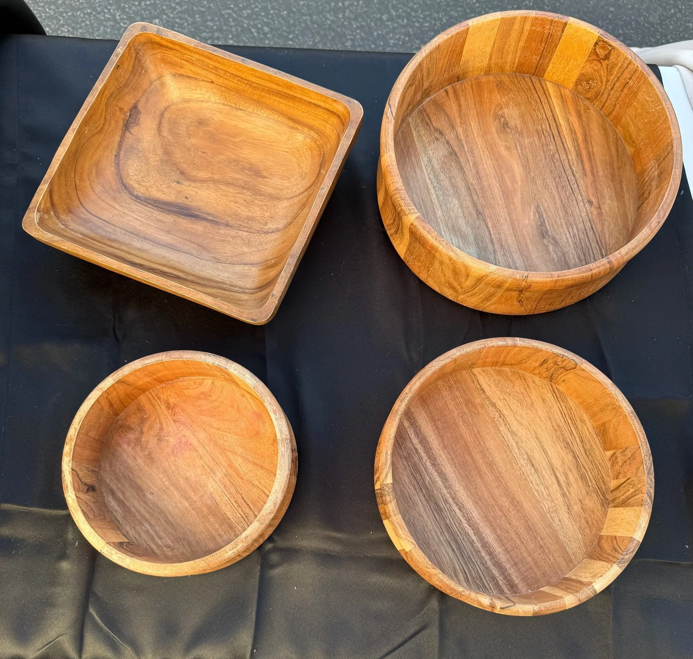 Wood Salad & Dipping Bowls
Pickup or Delivery — $2 each

(includes assorted sizes: small, medium, large, and one square bowl)
(delivery fee based on mileage)