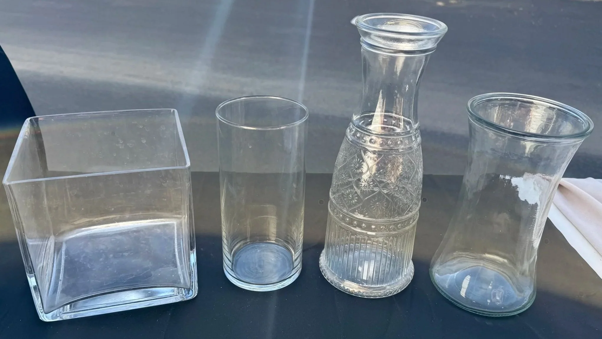 Clear Specialty Accent Vases
Pickup or Delivery — $4 each

(assorted clear vases, ideal for table styling or décor accents - delivery fee based on mileage)