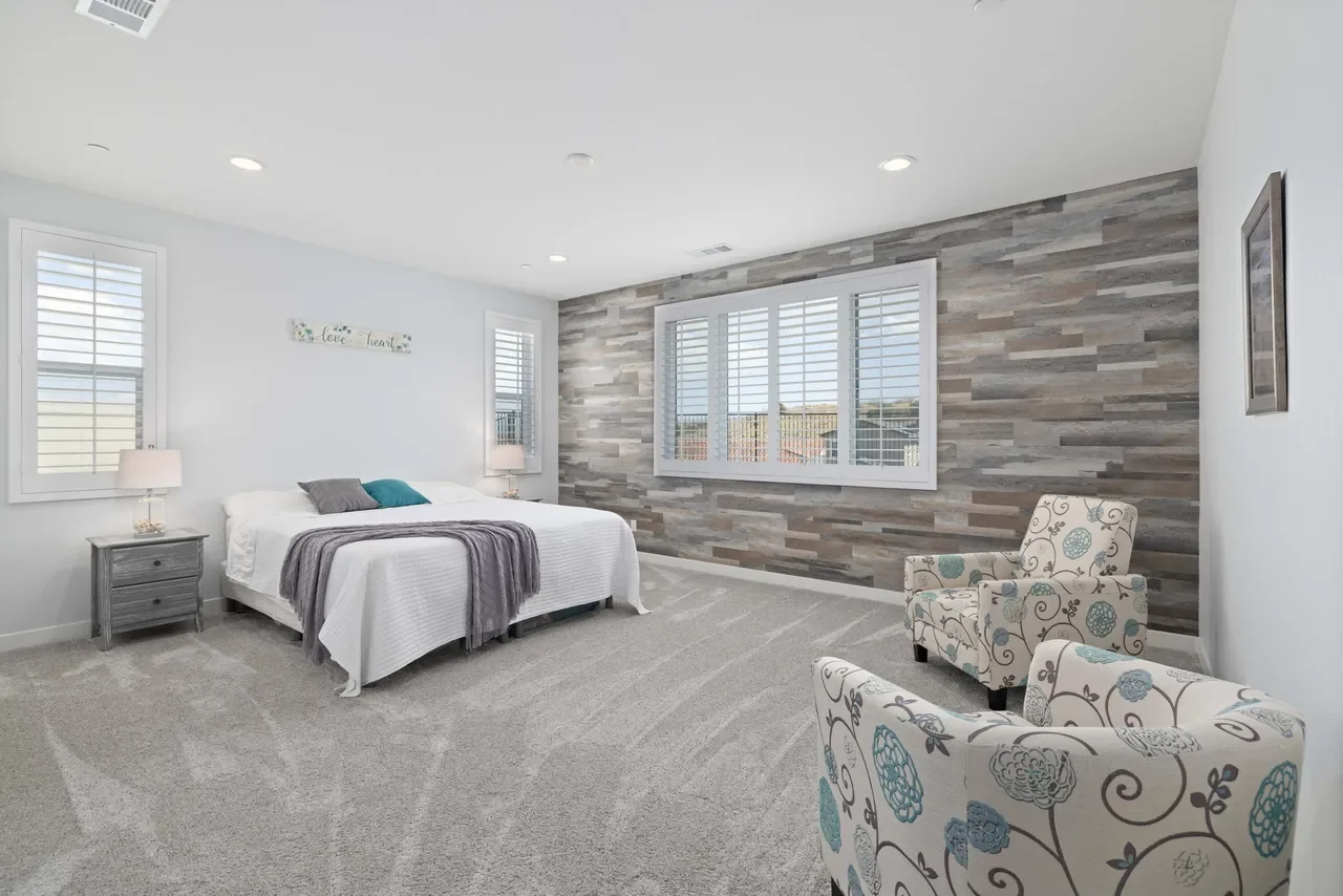 bridle Ct. Accent wall.webp