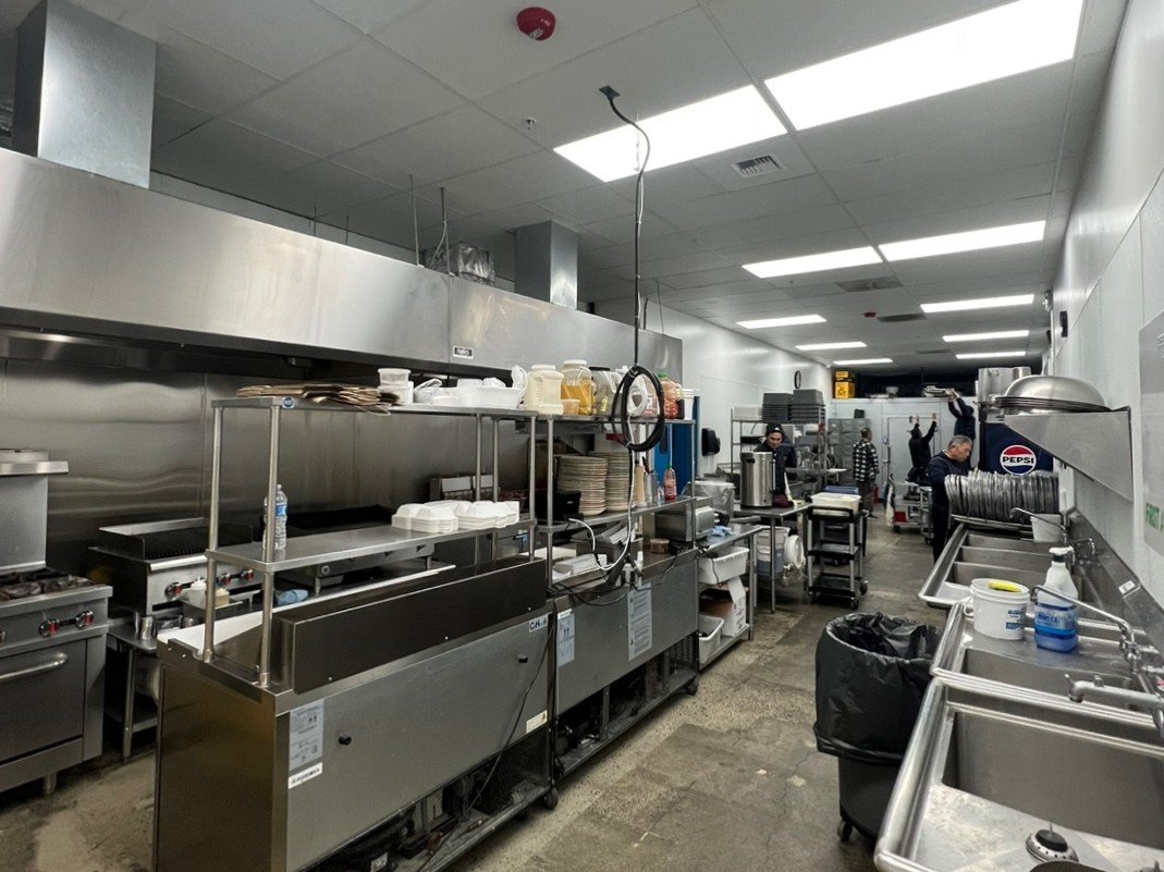 PDK corp_Olympia_Fujiyama Japanese Steakhouse_Tenant Improvement_kitchen 2.jpg