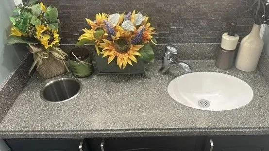 2_station_restroom_trailer___solar_quietude_series_countertop.jpg