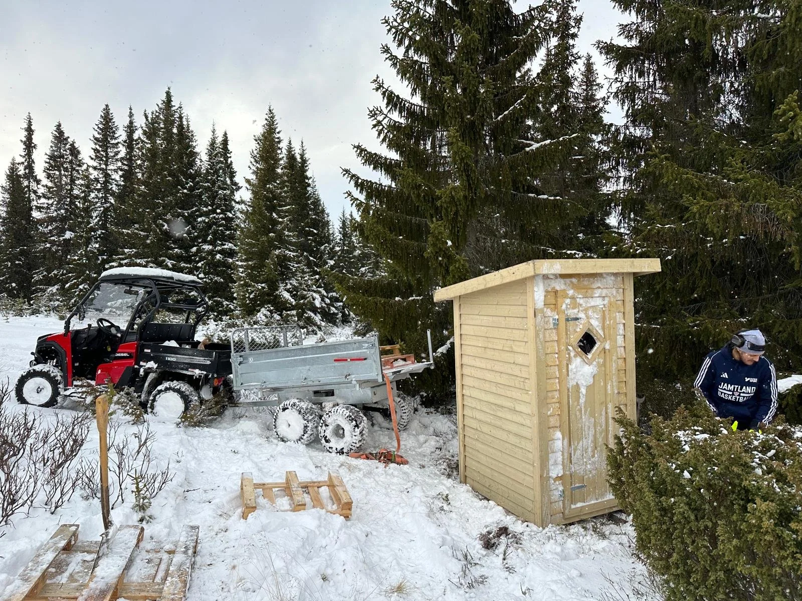 SHED INSTALLATION OUTSIDE 