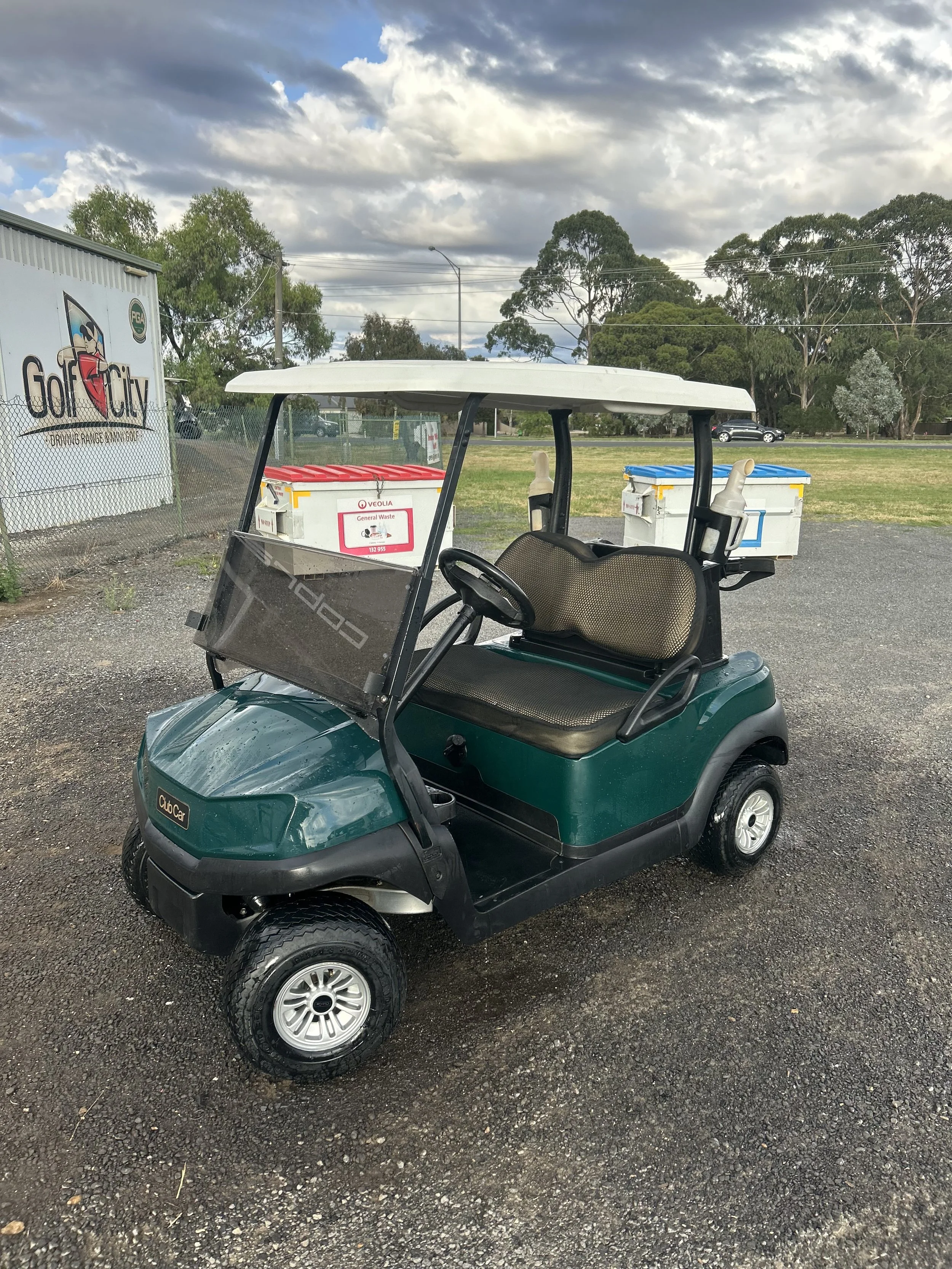 2021 Club Car Fuel Injected Golf Cart – Excellent Condition