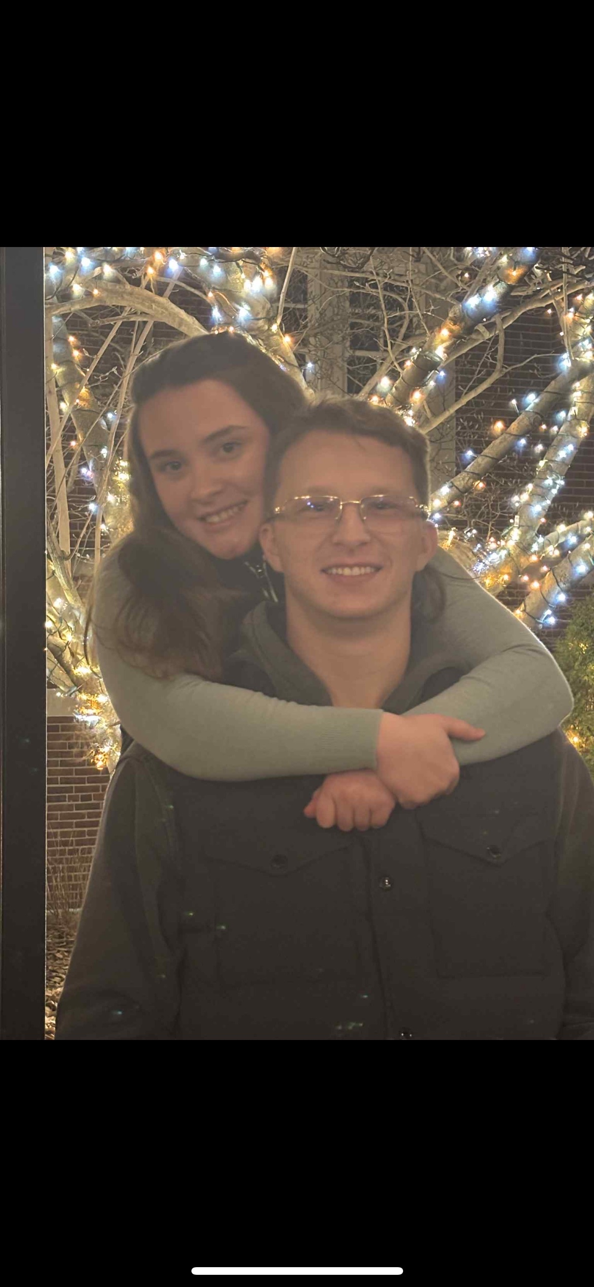 Maggie and avery Christmas 2.png