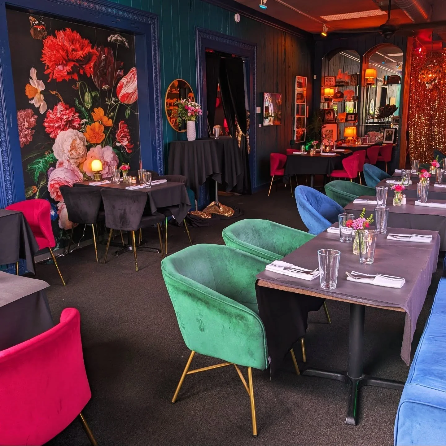The Blue Room Lounge is ready for you 🫶 Visit our website to learn about our private event options 🩵