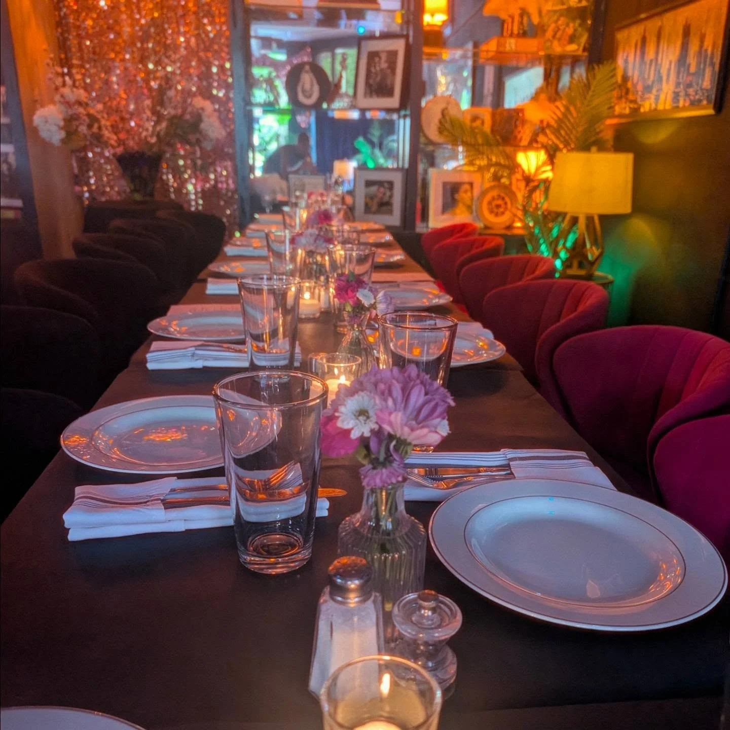 Get on our private event calendar so that you can gather all your favorite faces at Gigi's for your next celebration 🥳