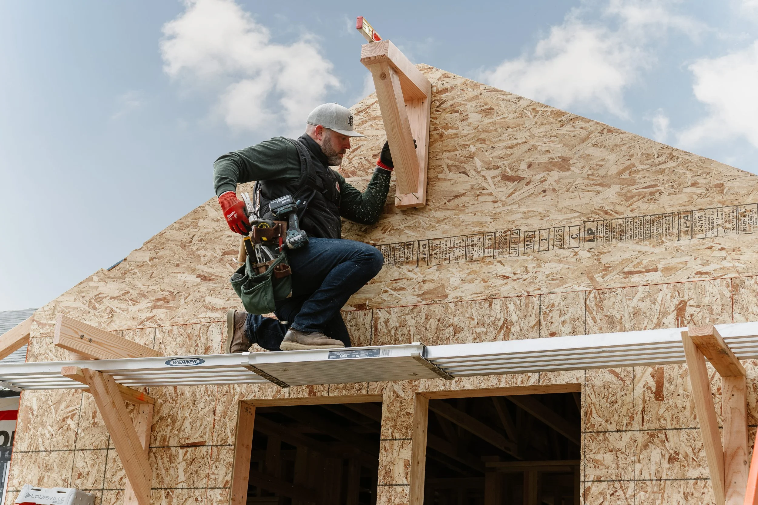 Rhett Butler of Butler Brothers Construction (Wenatchee, WA) works on home addition.