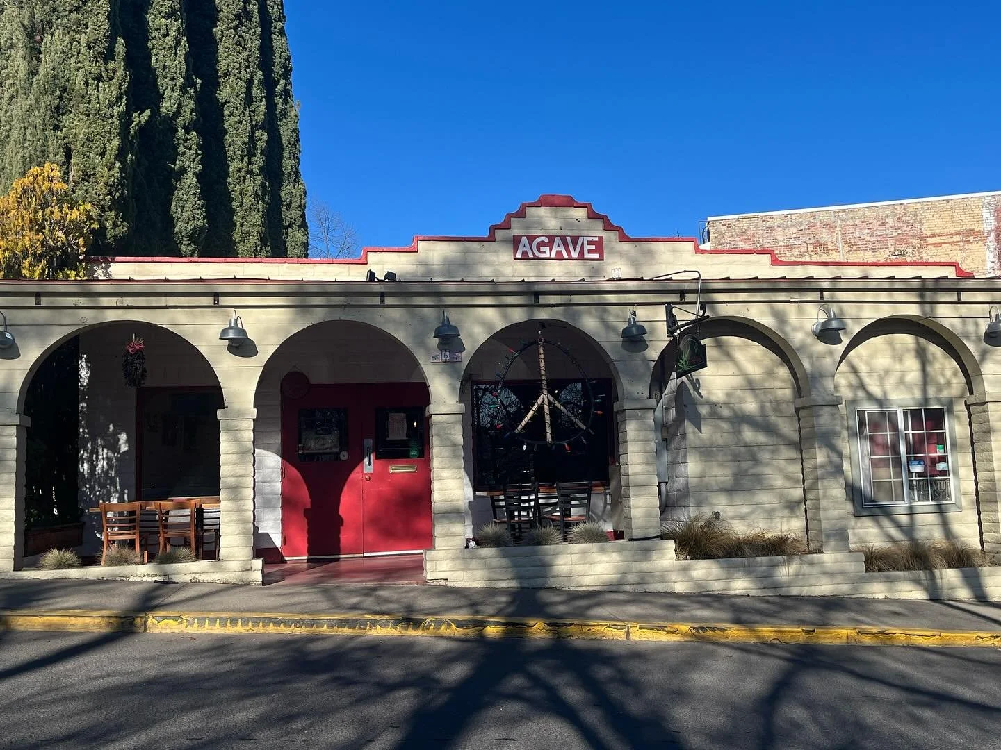 Hello everyone! 😊
WE ARE BACK AND BETTER 😎
Yes we are open! 
 We hope to give you guys the best food and service that you all deserve!! 
Thank you for always supporting!❤️