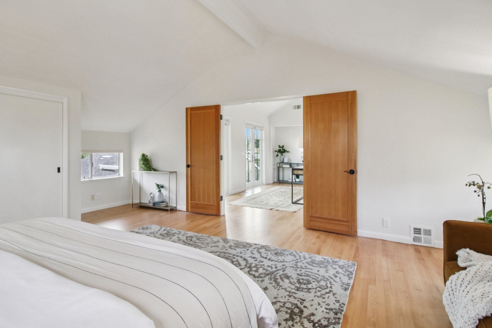 56-web-or-mls-Barron Ave-S0702-056.jpg