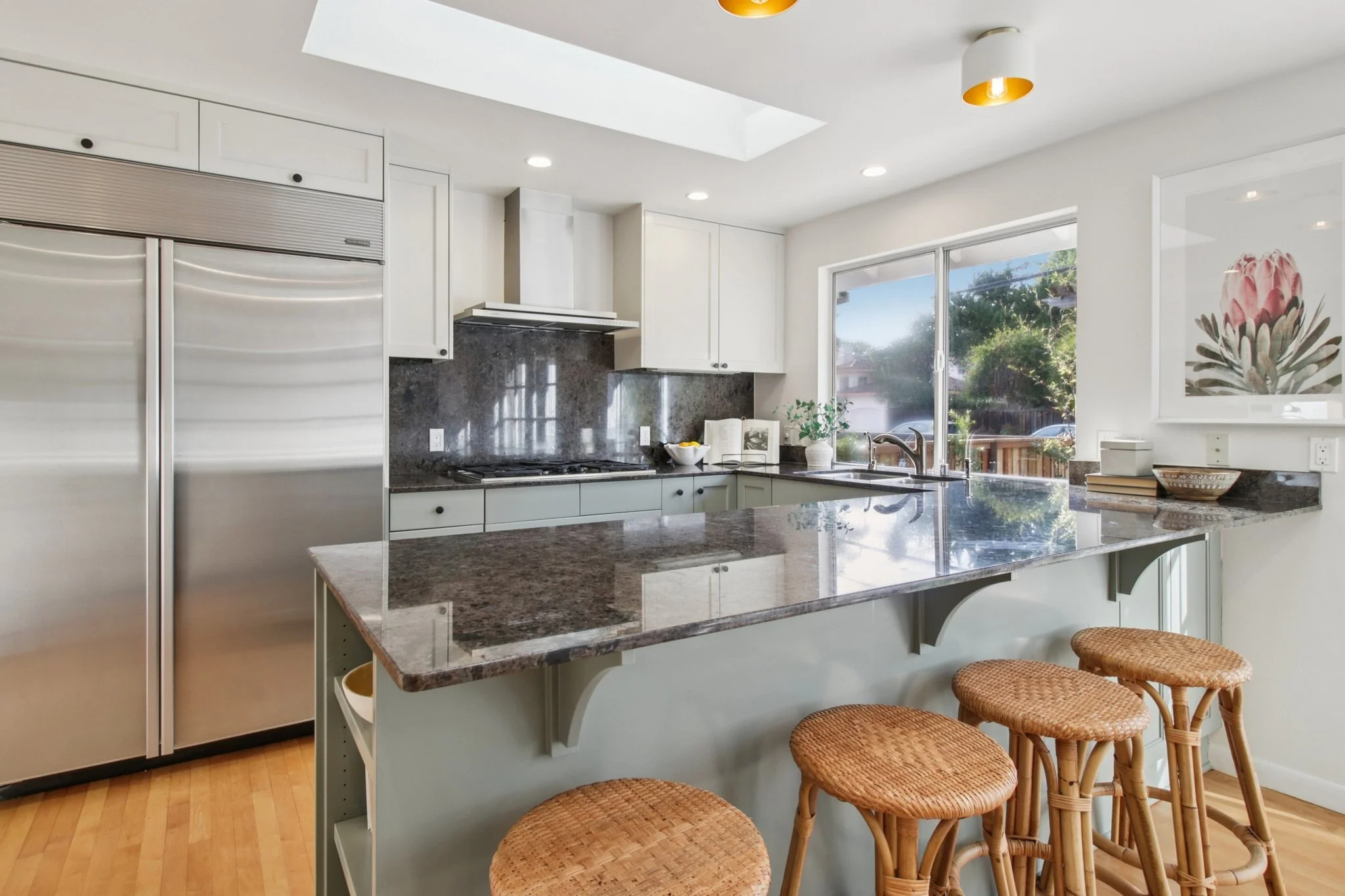 21-web-or-mls-Barron Ave-S0702-021.jpg