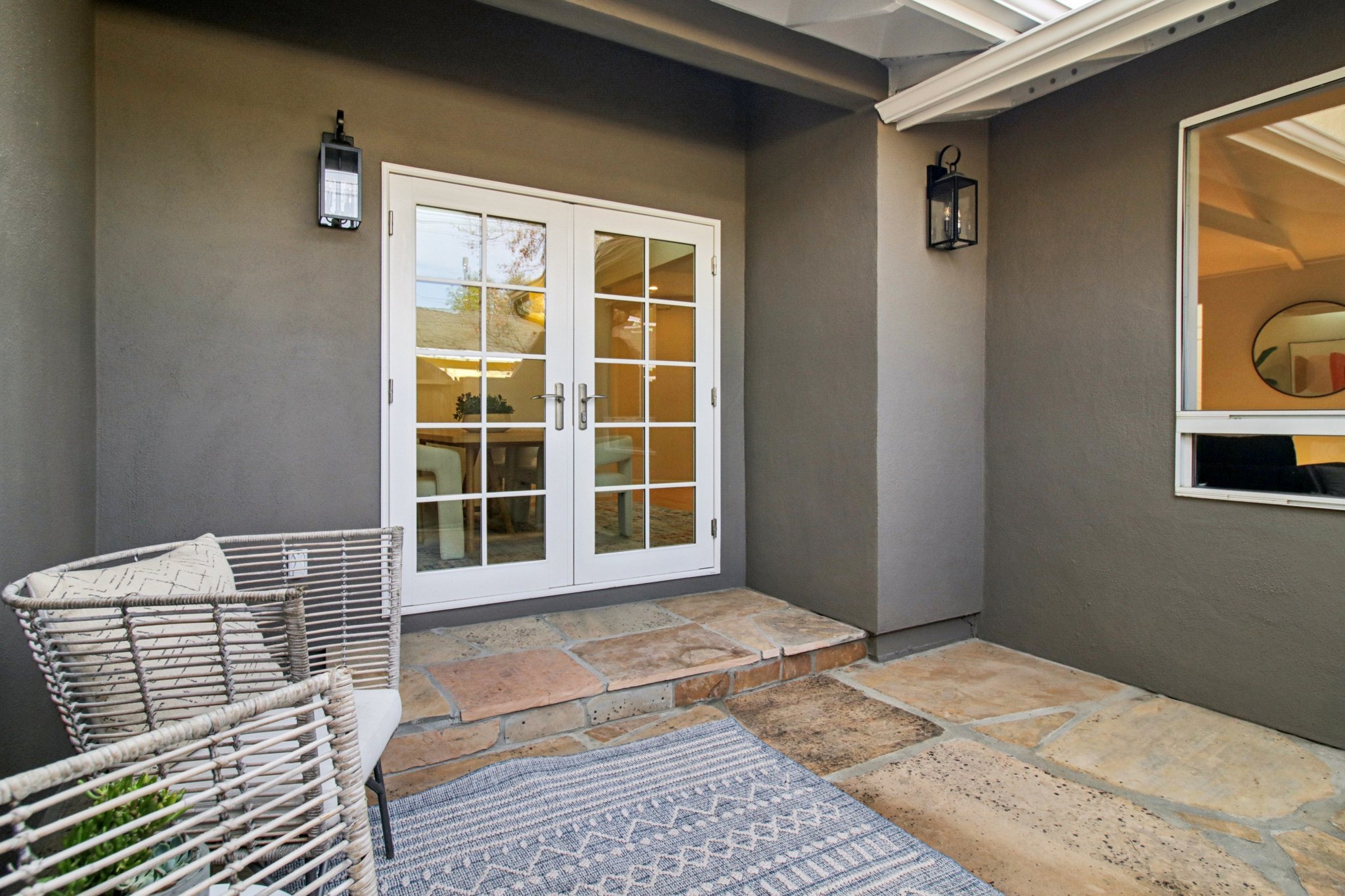 61-web-or-mls-Barron Ave-S0702-061.jpg