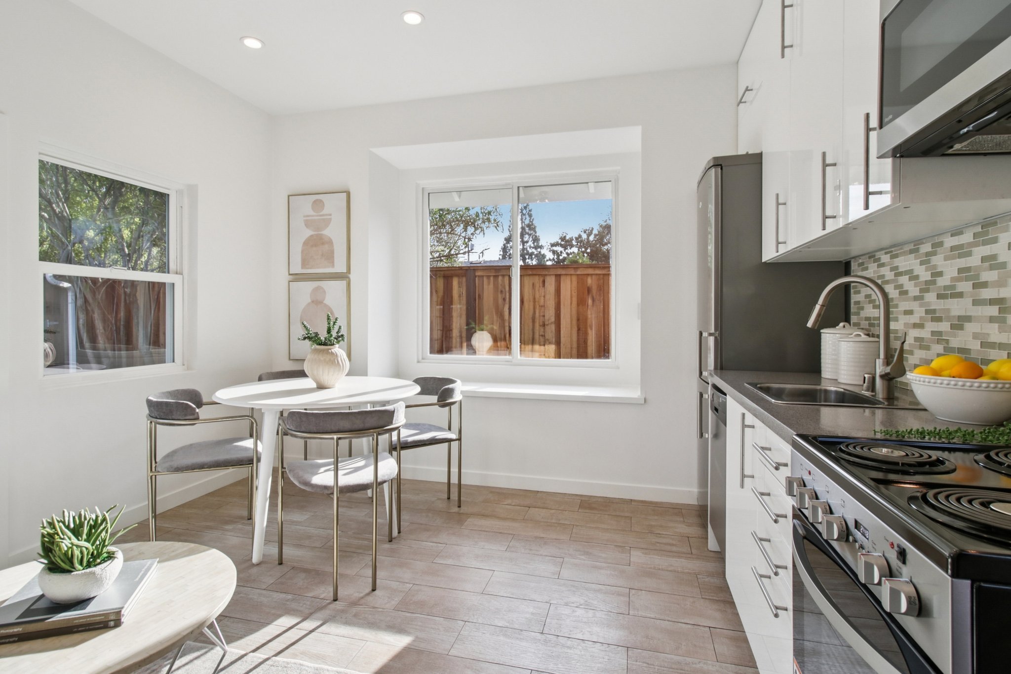 47-web-or-mls-Barron Ave-S0702-047.jpg