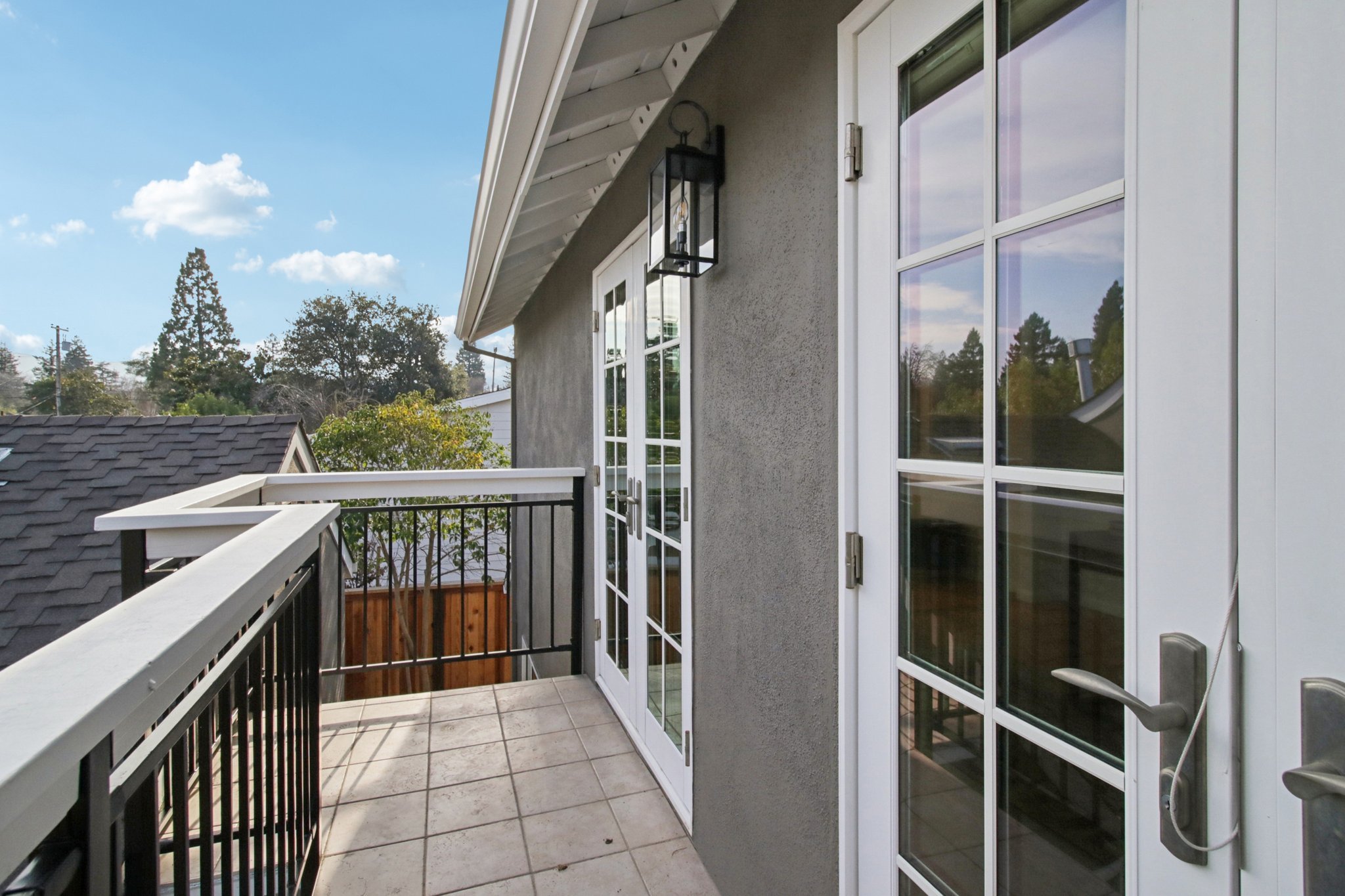 60-web-or-mls-Barron Ave-S0702-060.jpg