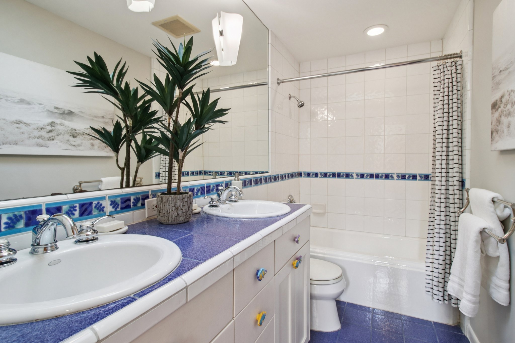 30-web-or-mls-Barron Ave-S0702-030.jpg